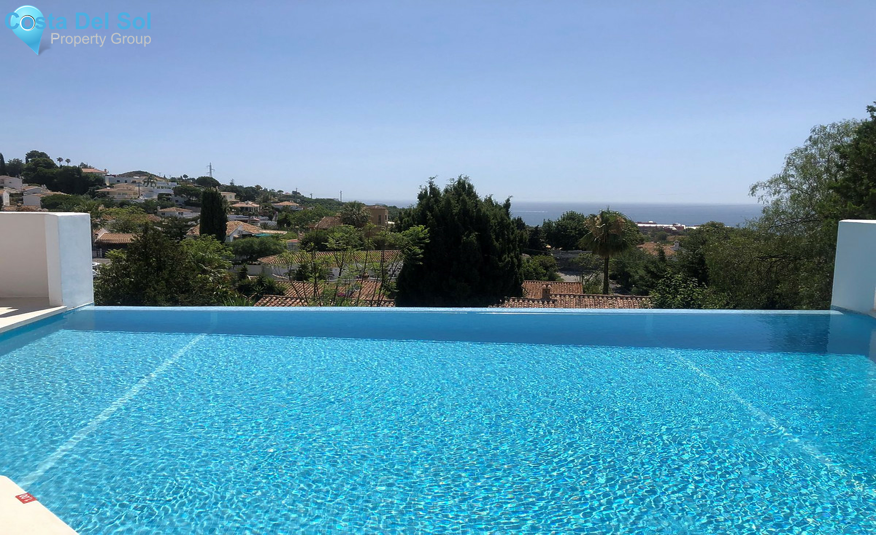Top Floor Apartment in Benalmadena
