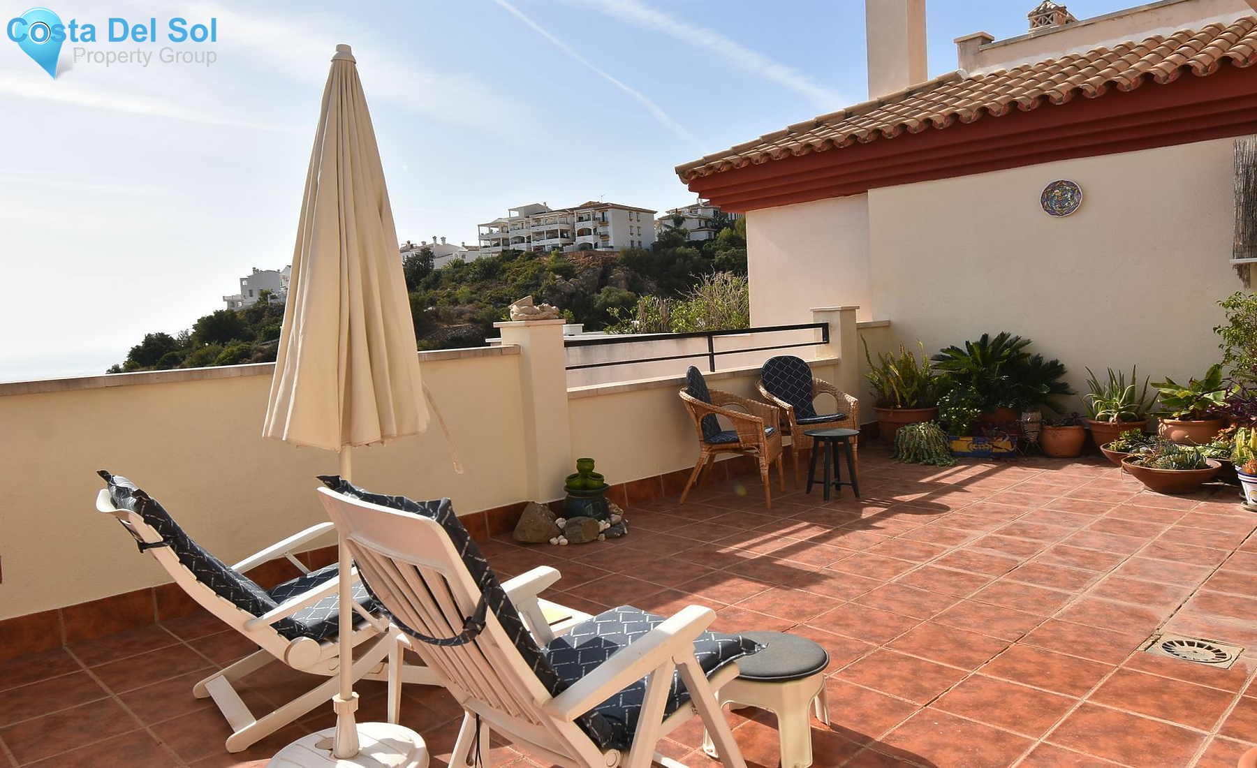 Top Floor Apartment in Benalmadena Pueblo-1496105