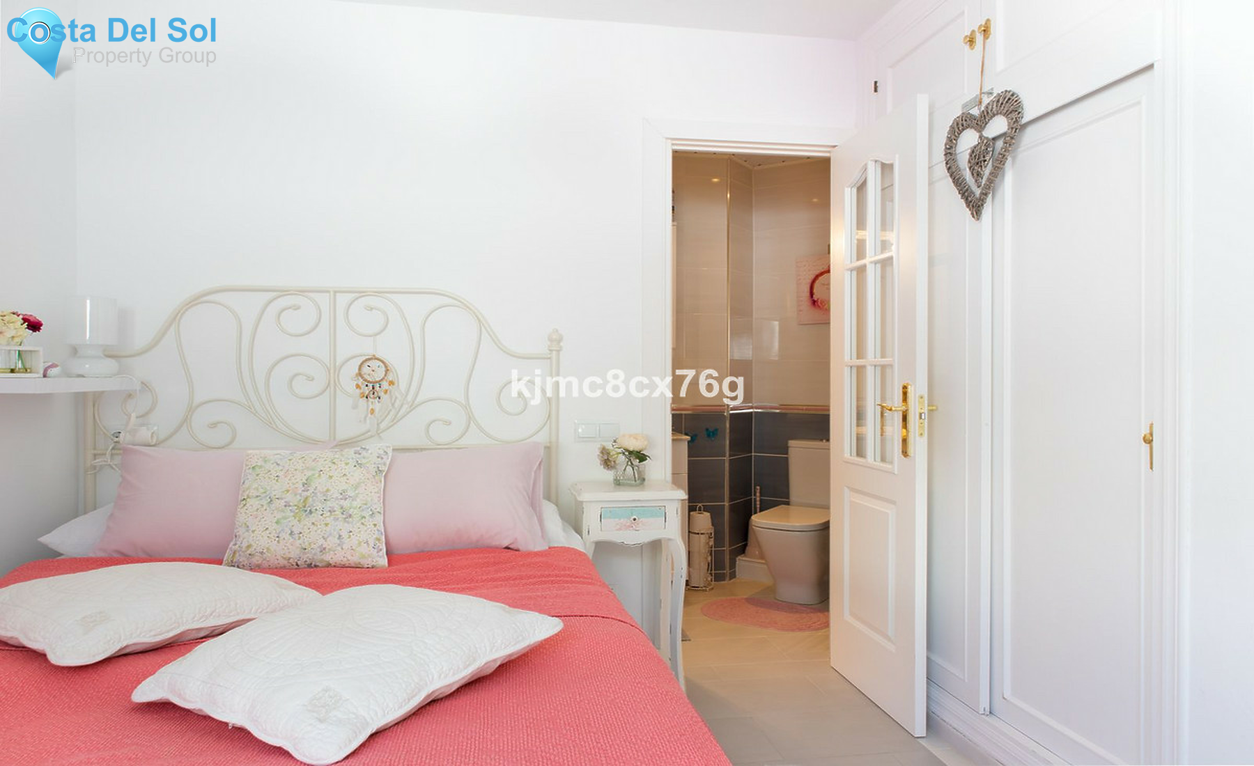 Top Floor Apartment in Calahonda-1270552