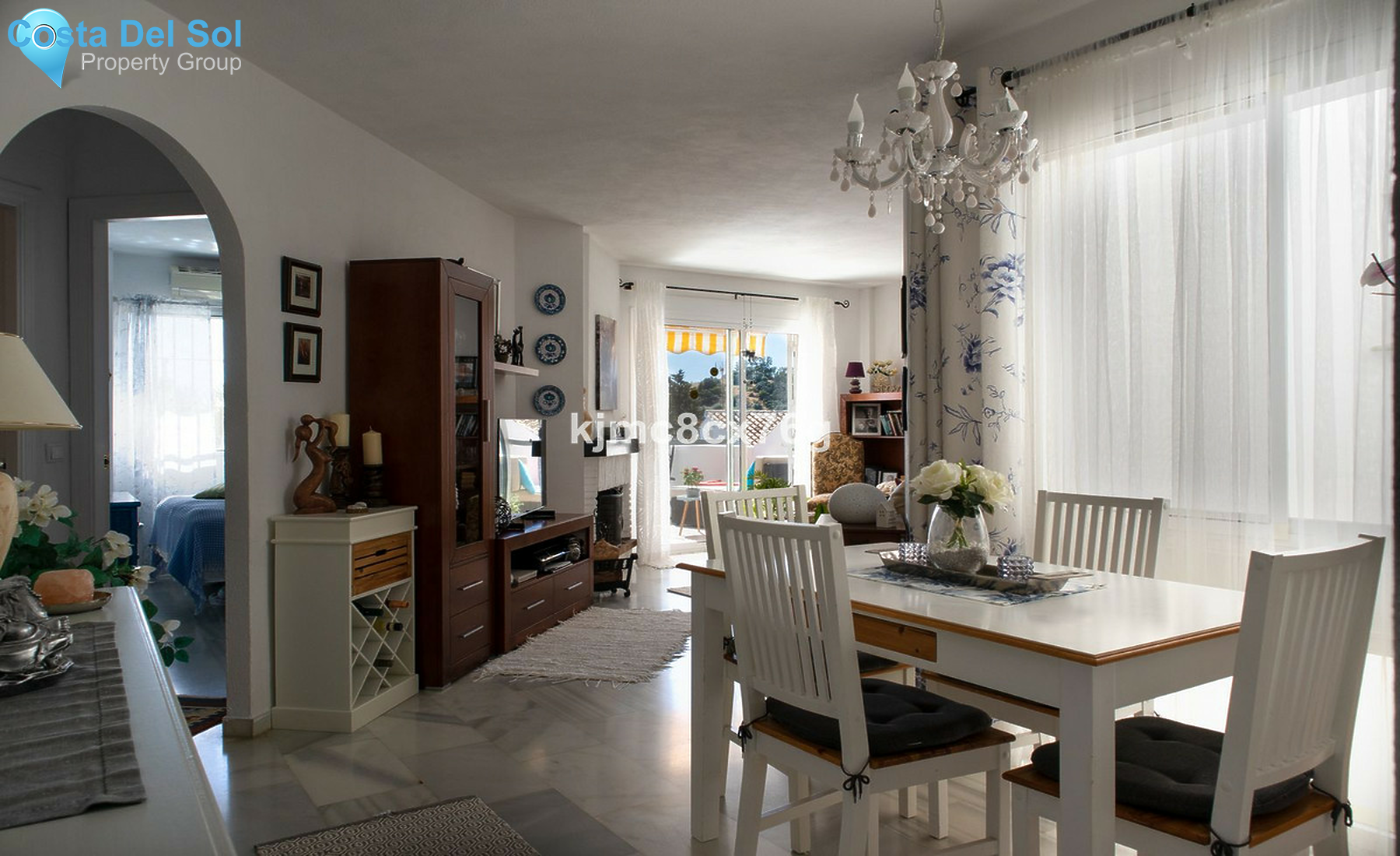 Top Floor Apartment in Calahonda-1270541