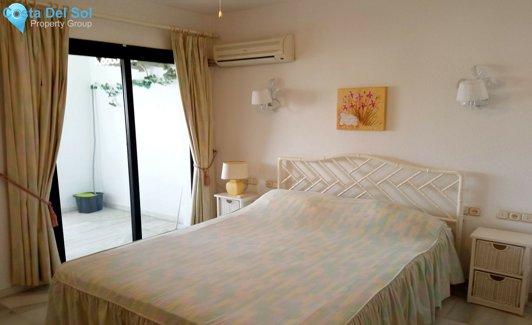 Top Floor Apartment in Calahonda-1271948