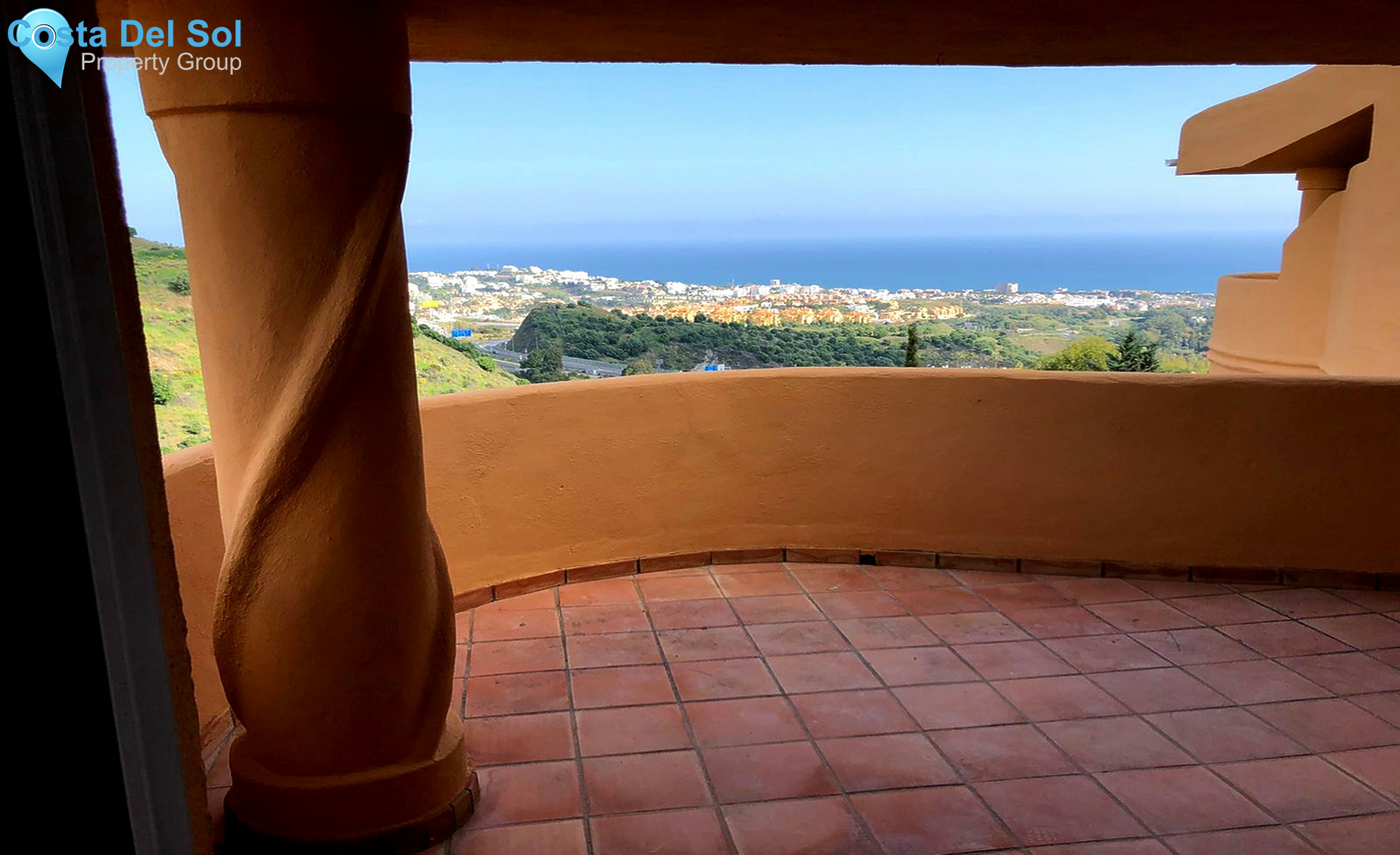 Top Floor Apartment in Calahonda-1352614