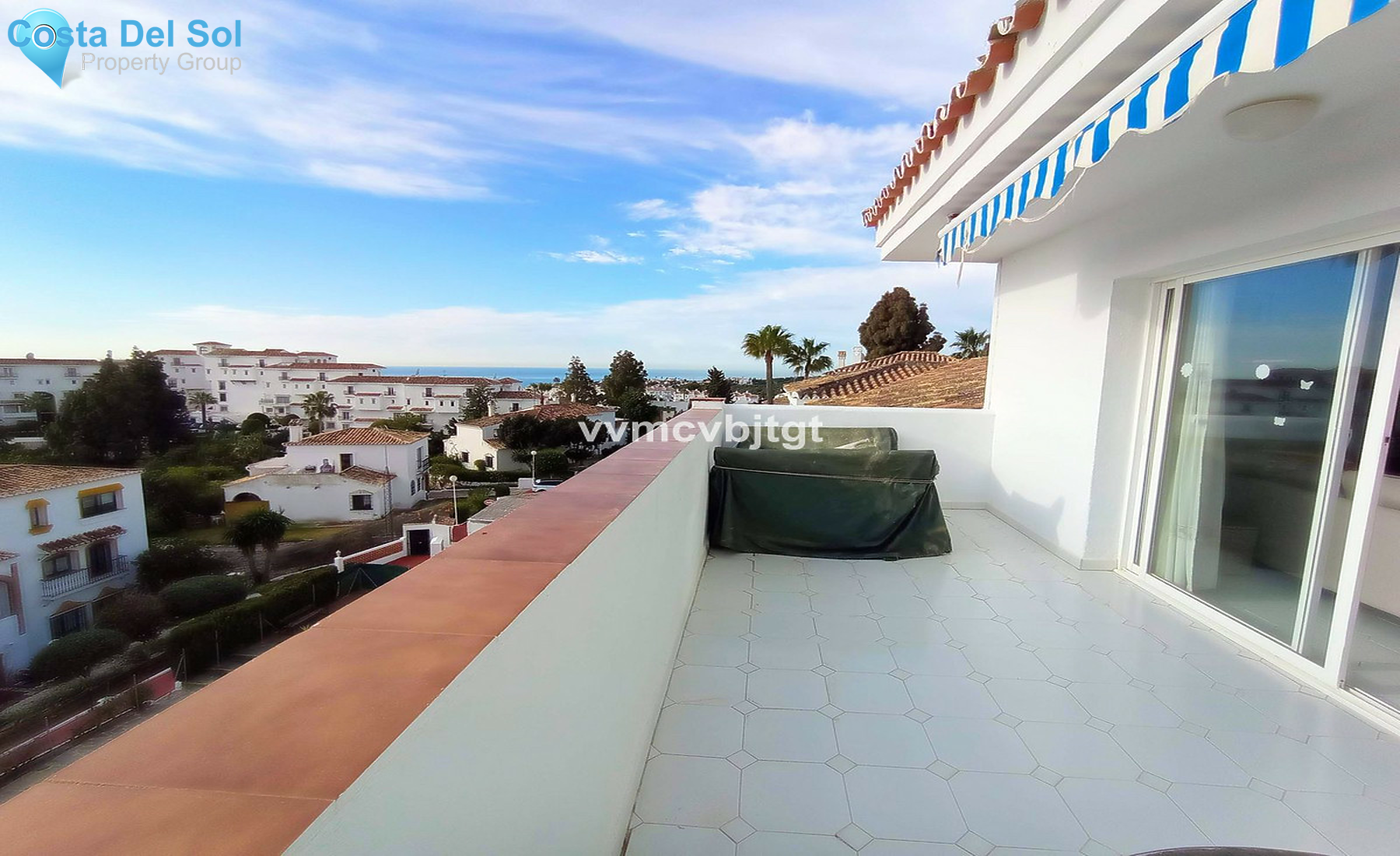 Top Floor Apartment in Calahonda-1416706