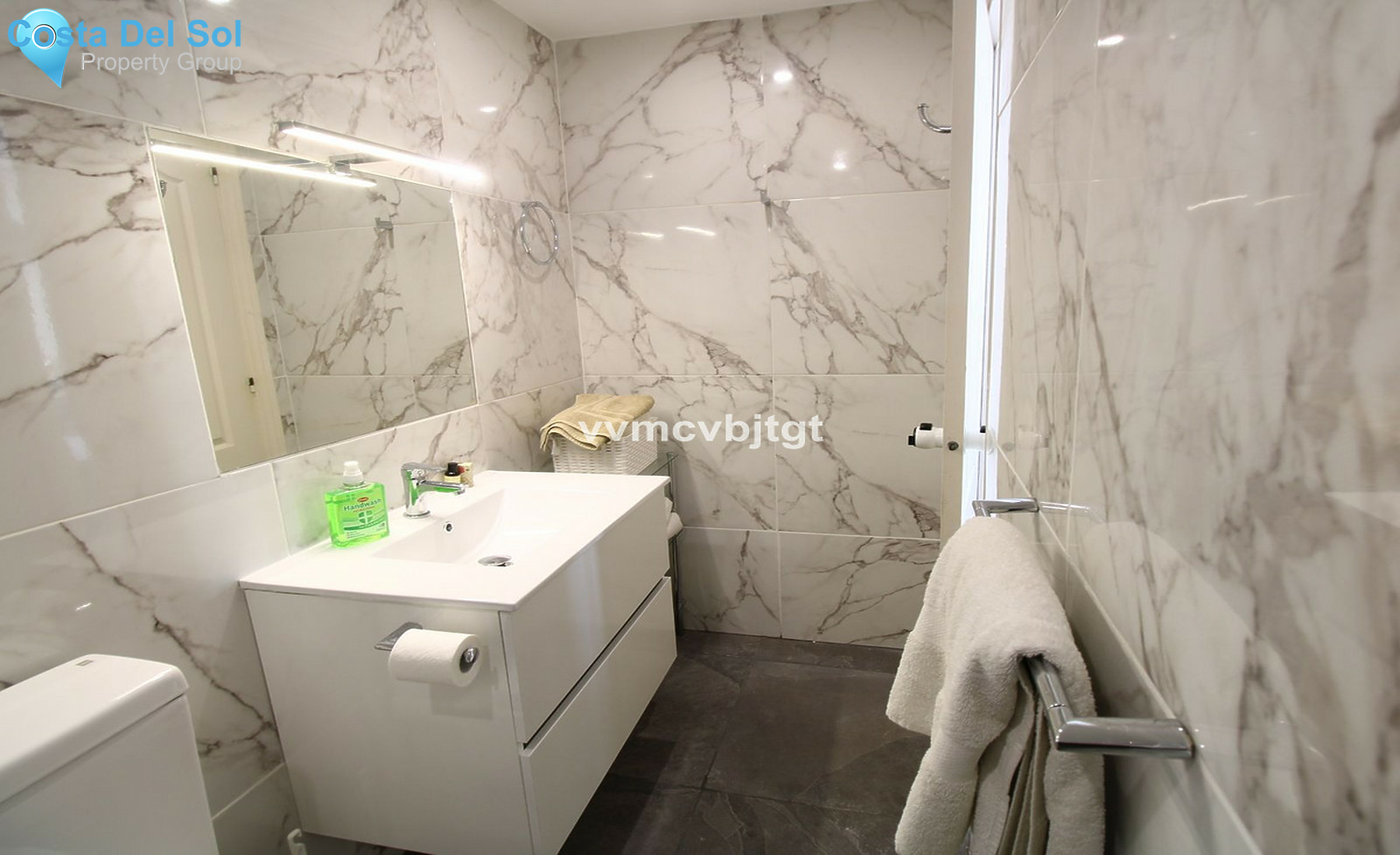 Top Floor Apartment in Calahonda-1416715