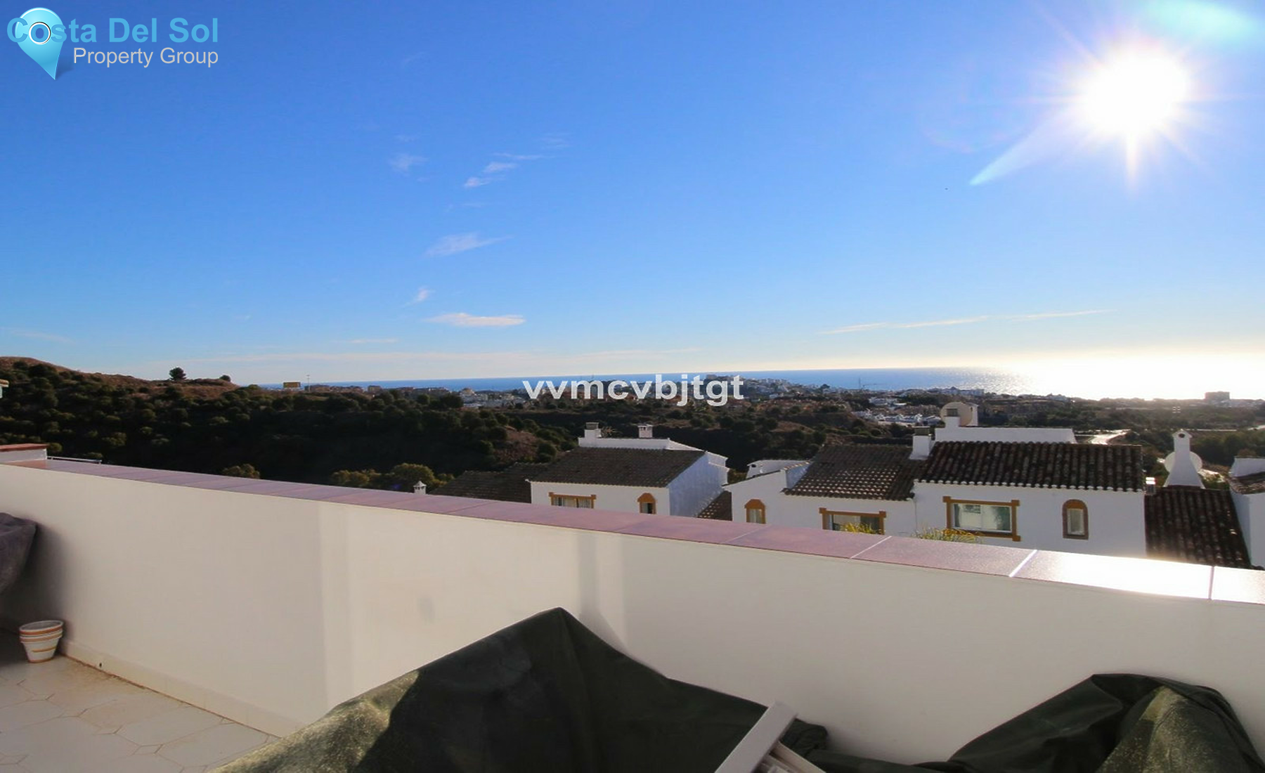 Top Floor Apartment in Calahonda-1416707