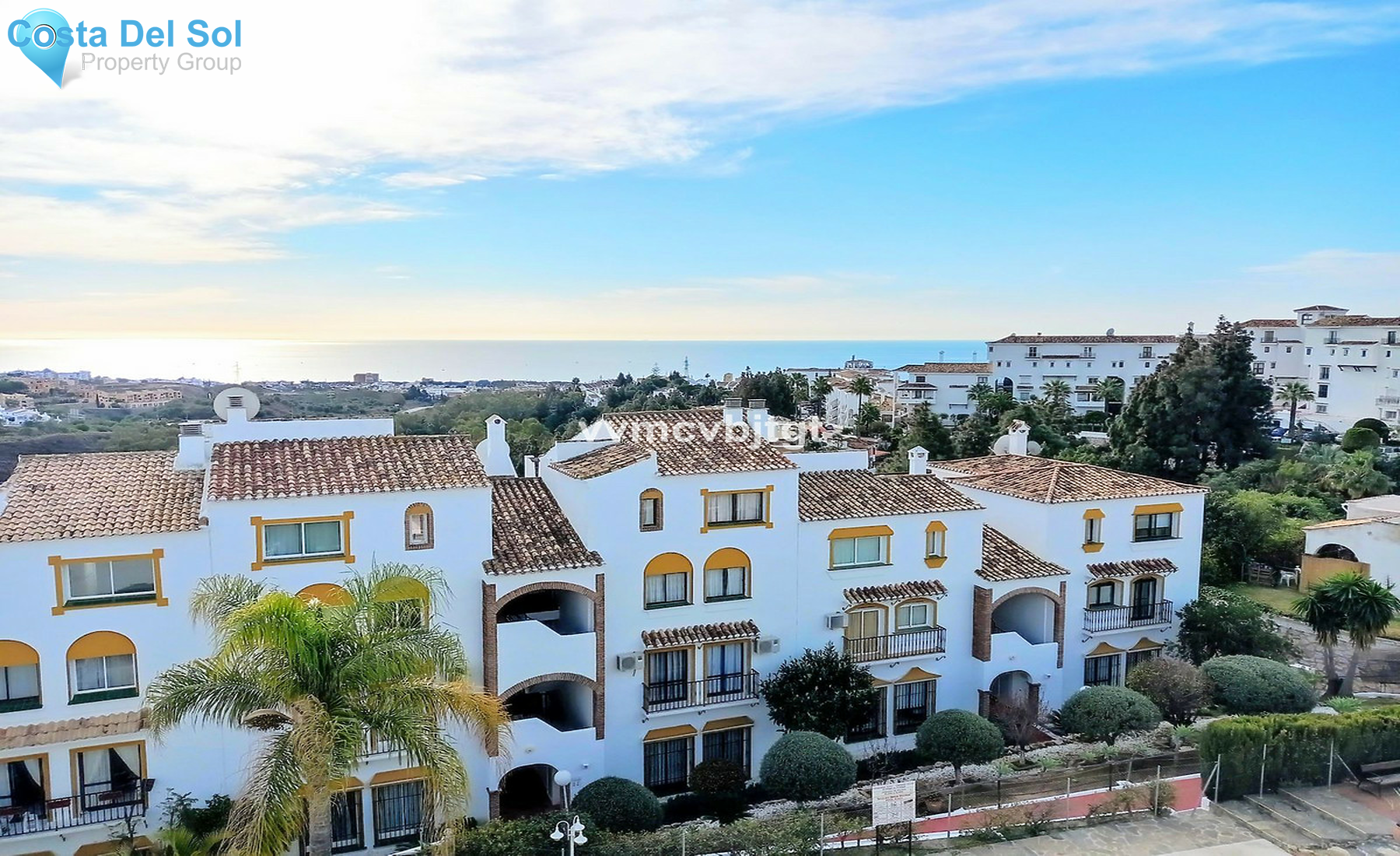 Top Floor Apartment in Calahonda-1416709