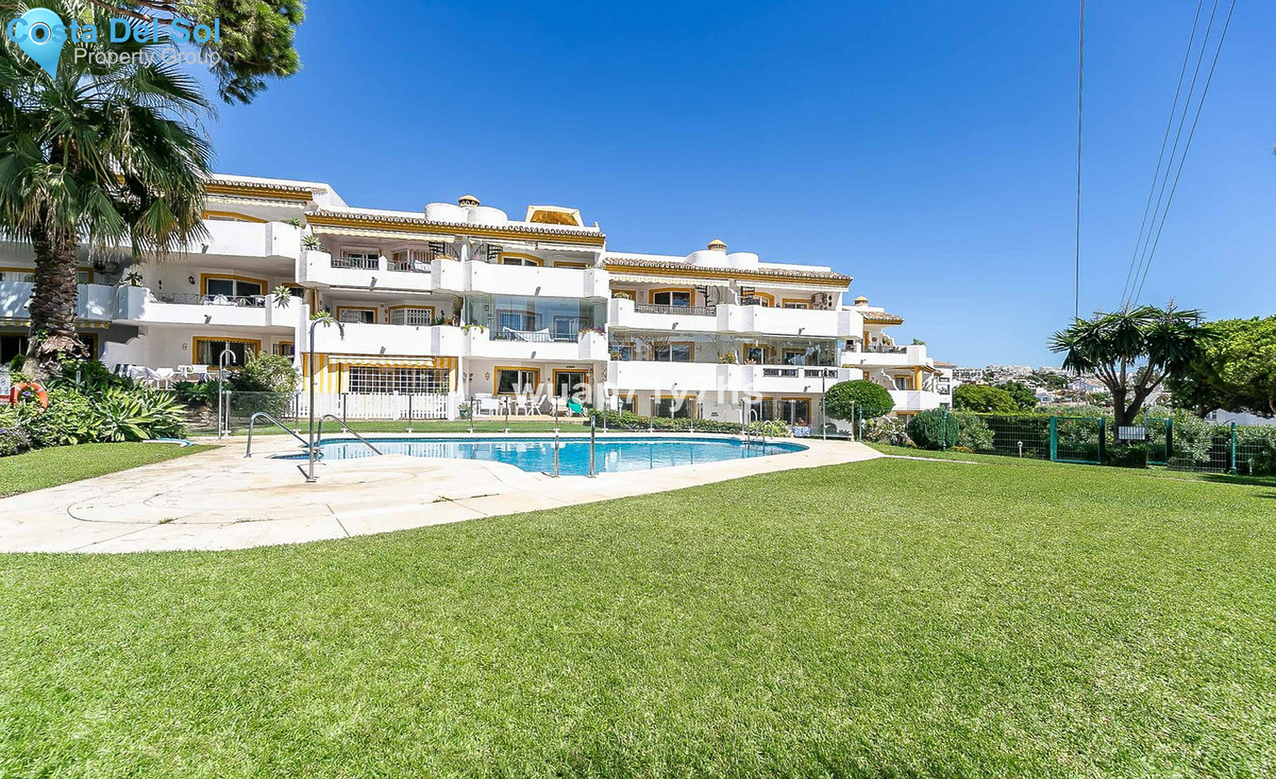 Top Floor Apartment in Calahonda-1437459