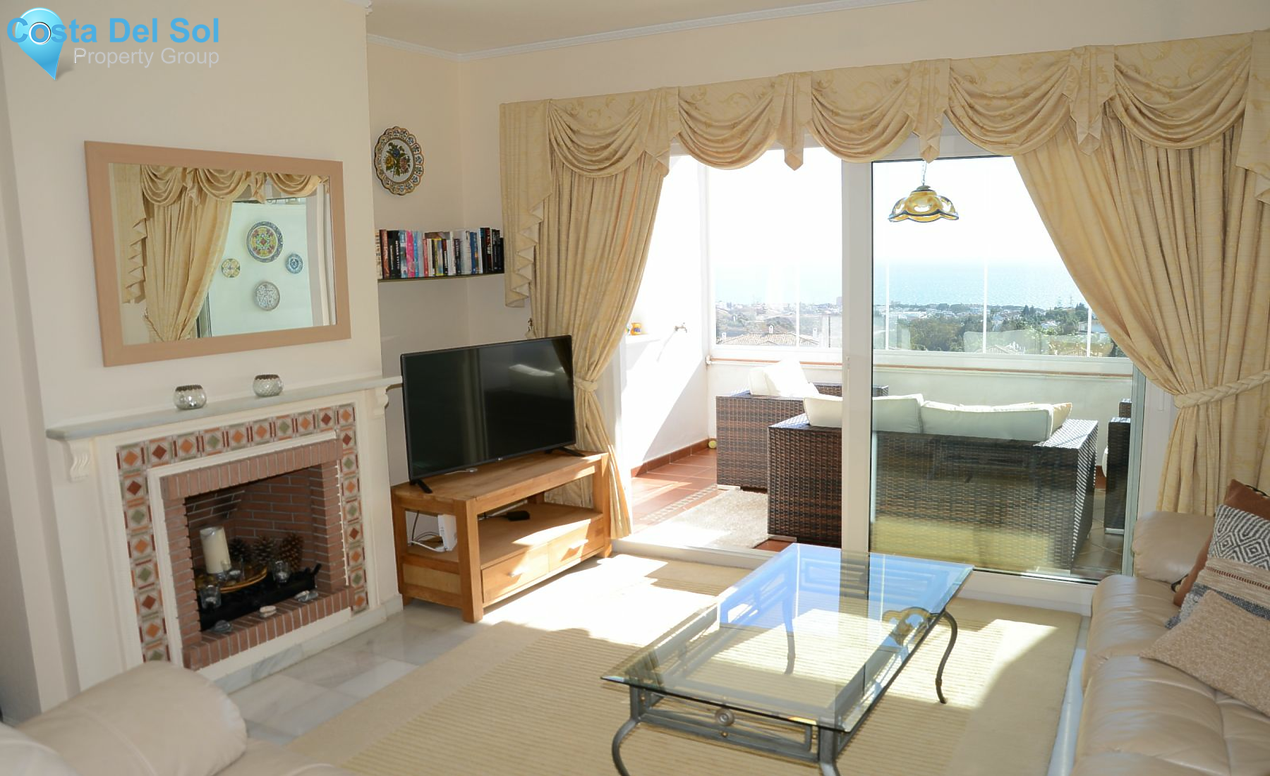 Top Floor Apartment in Calahonda