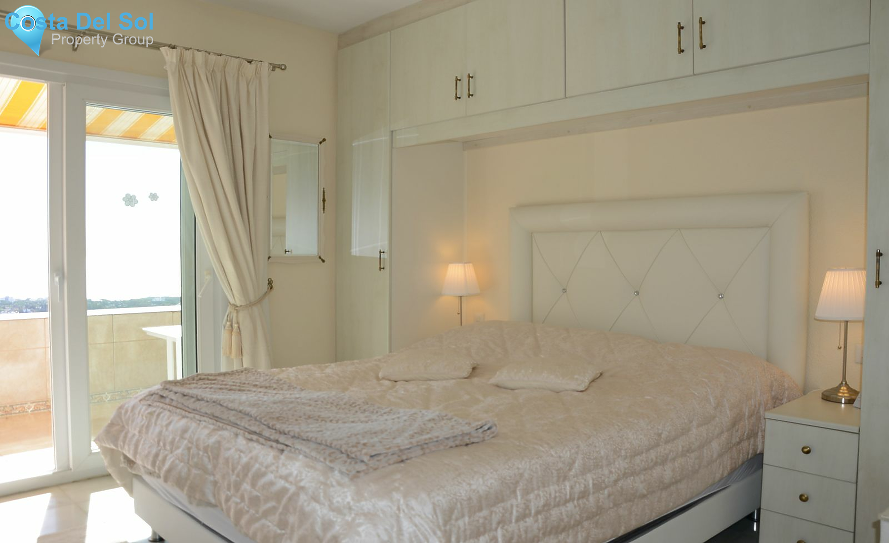 Top Floor Apartment in Calahonda-1160043