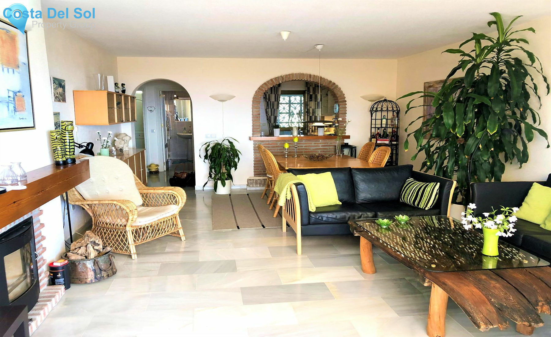 Top Floor Apartment in Calahonda-1181880