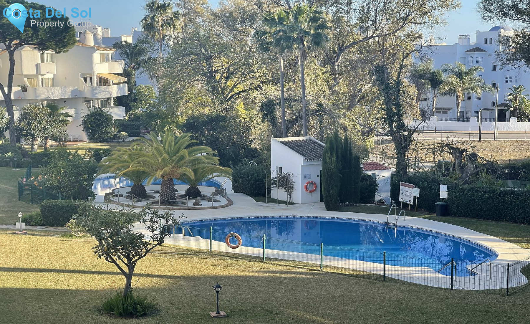 Top Floor Apartment in Calahonda