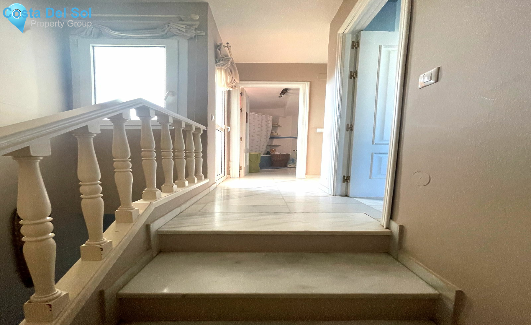 Top Floor Apartment in Calahonda-1189527