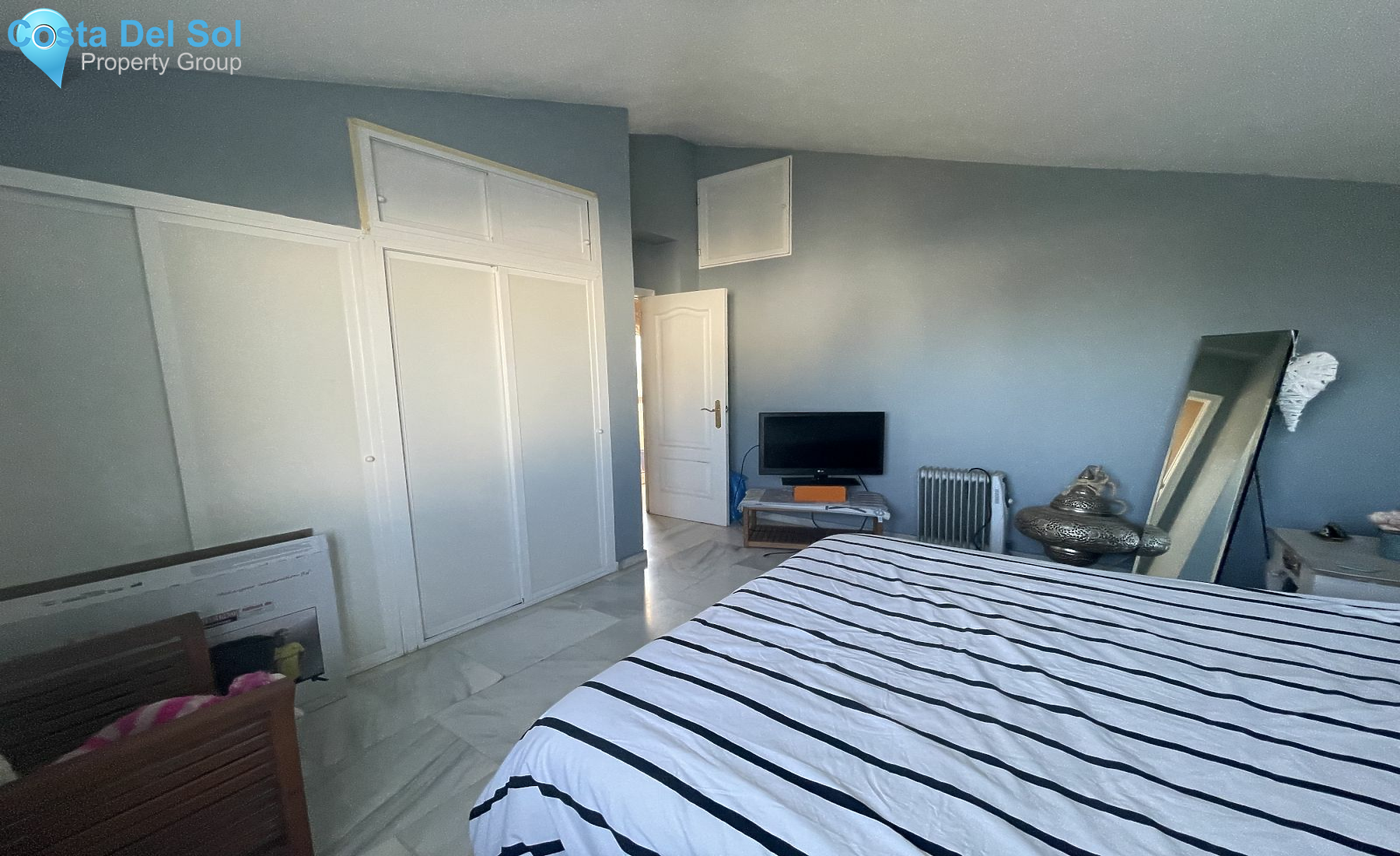 Top Floor Apartment in Calahonda-1189531