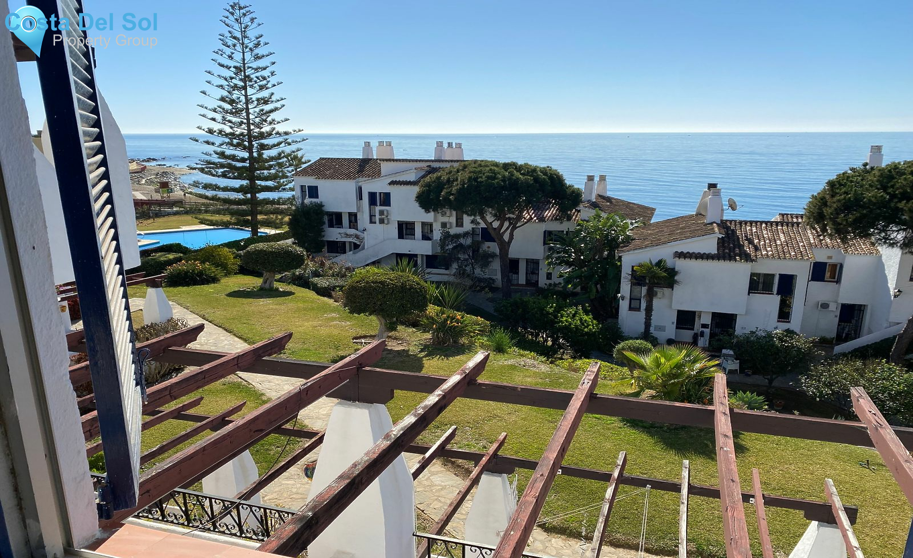 Top Floor Apartment in Calahonda-1196670