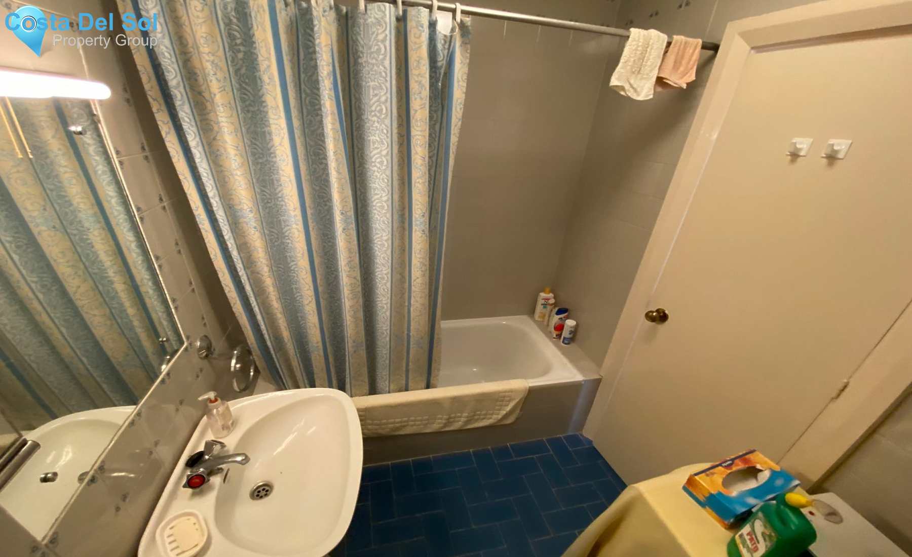 Top Floor Apartment in Calahonda-1196673