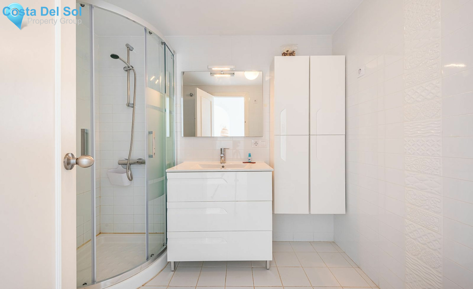 Top Floor Apartment in Calahonda-1471934