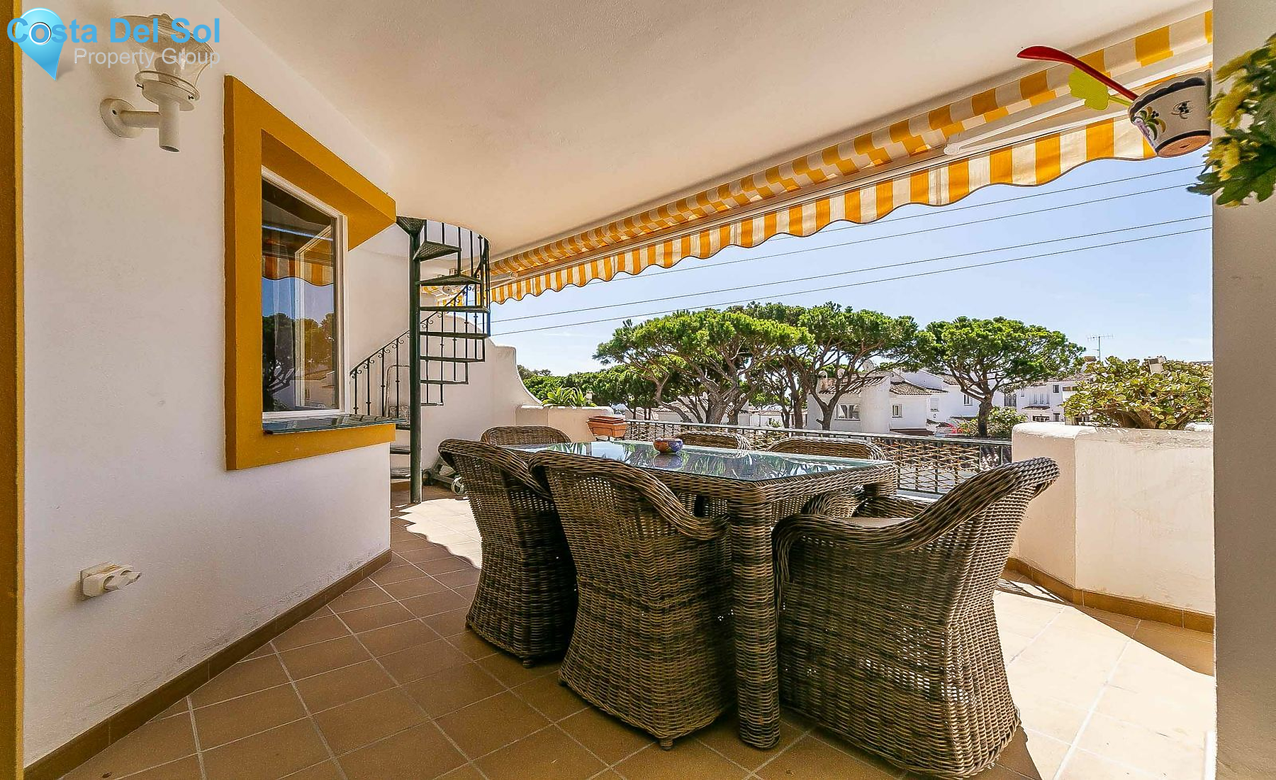 Top Floor Apartment in Calahonda-1493154
