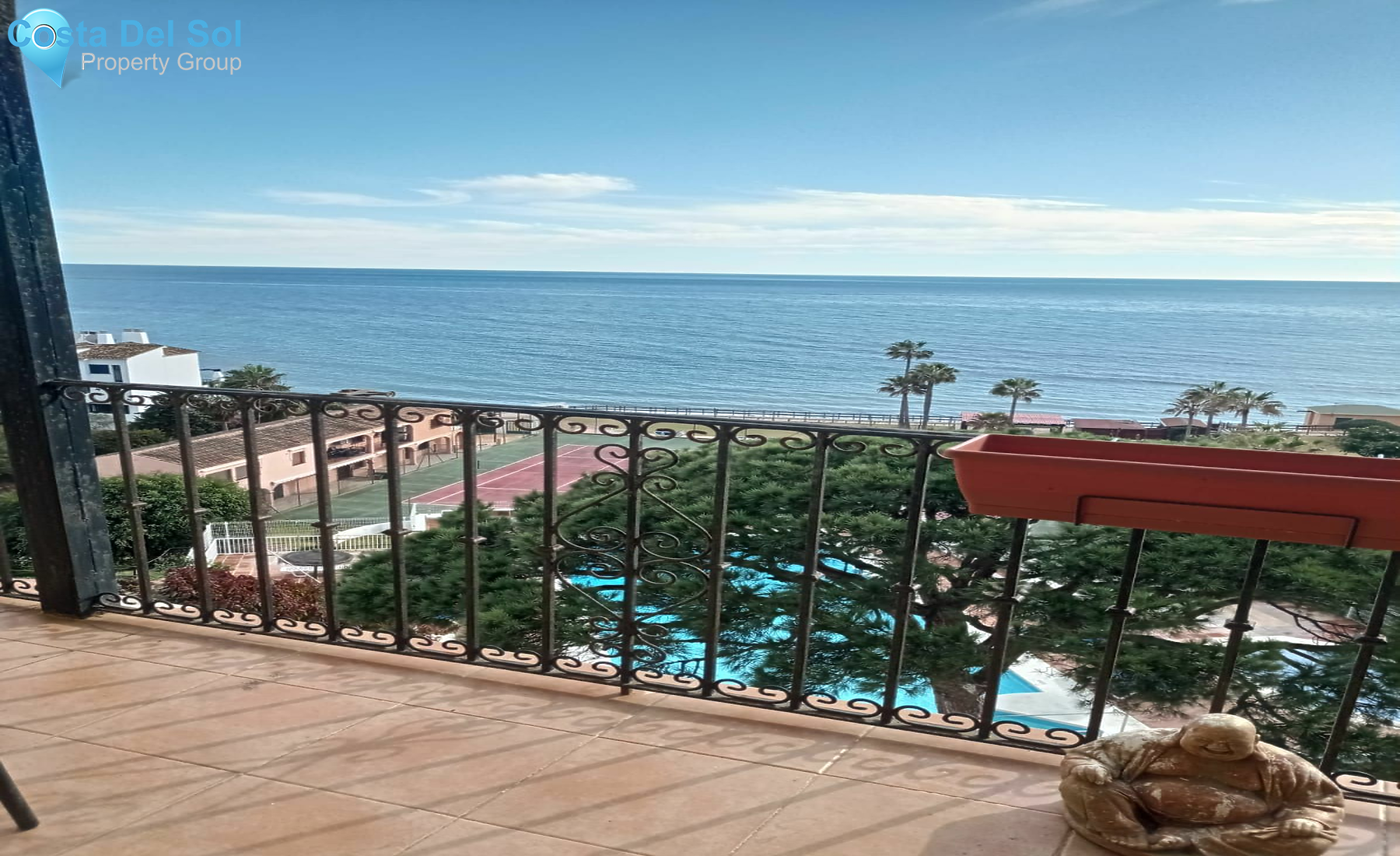 Top Floor Apartment in Calahonda