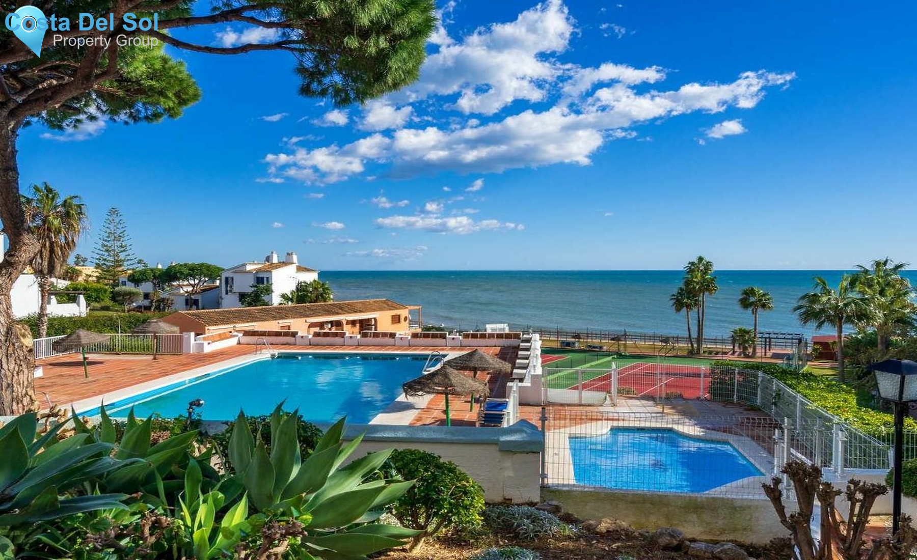 Top Floor Apartment in Calahonda-1498361