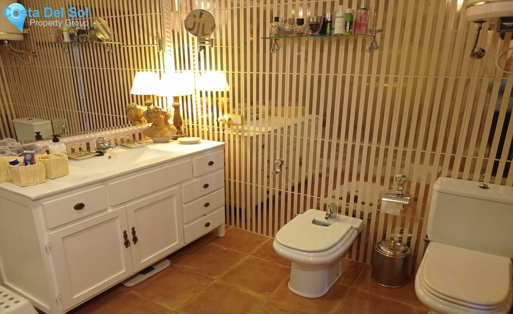 Top Floor Apartment in Calahonda-1498362