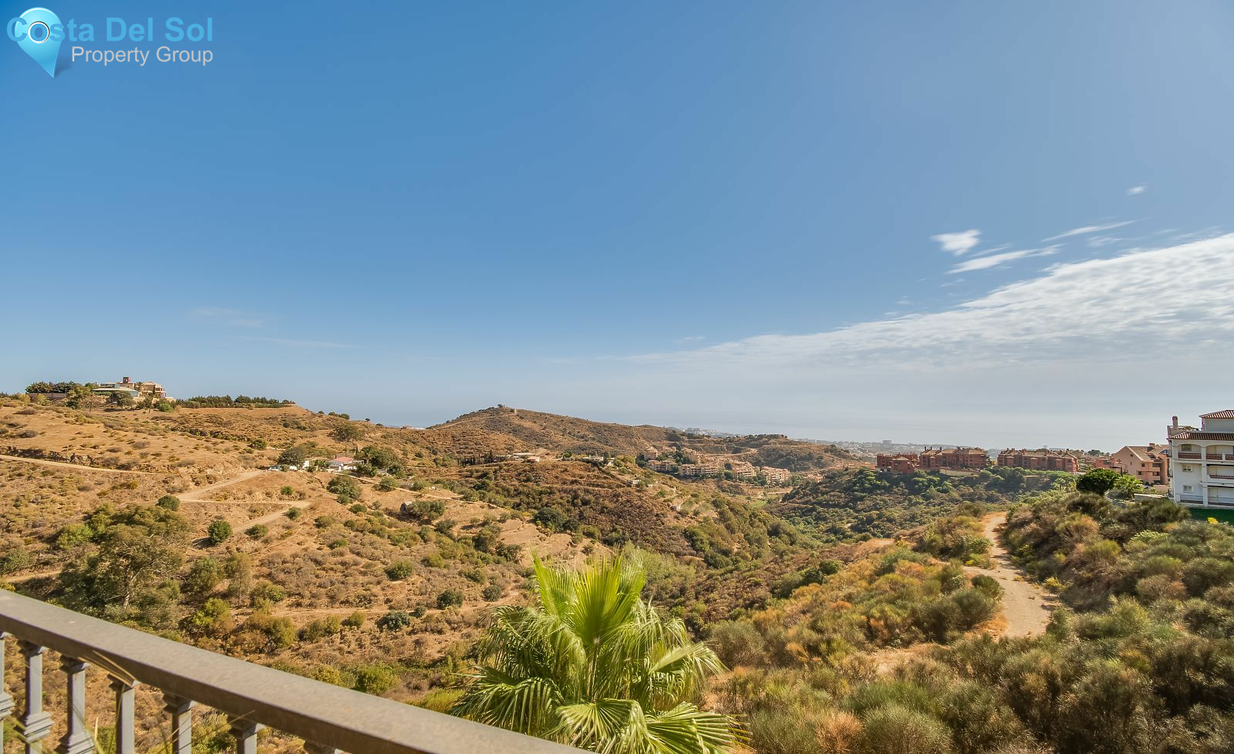 Middle Floor Apartment in Calahonda-1530298