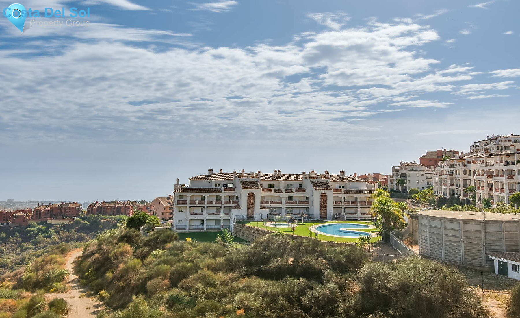 Middle Floor Apartment in Calahonda-1530288