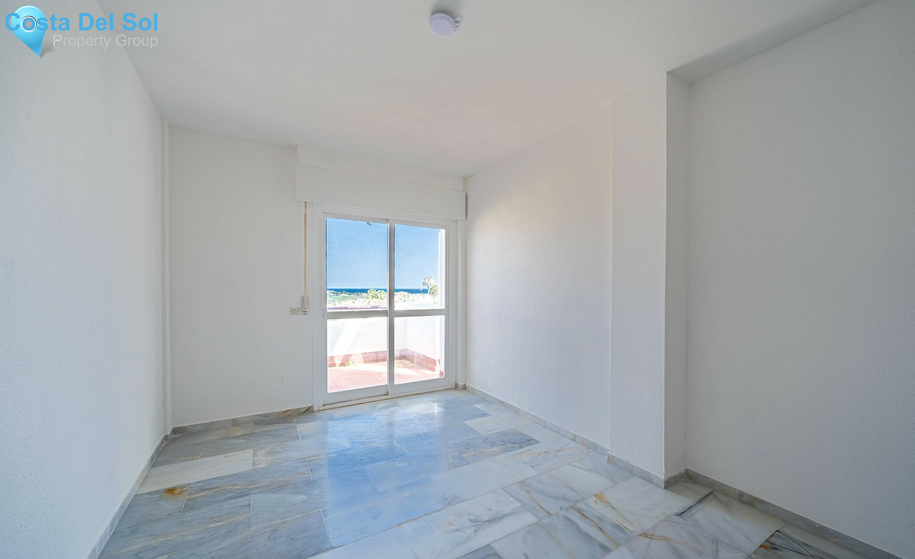 Top Floor Apartment in Cancelada-1275955