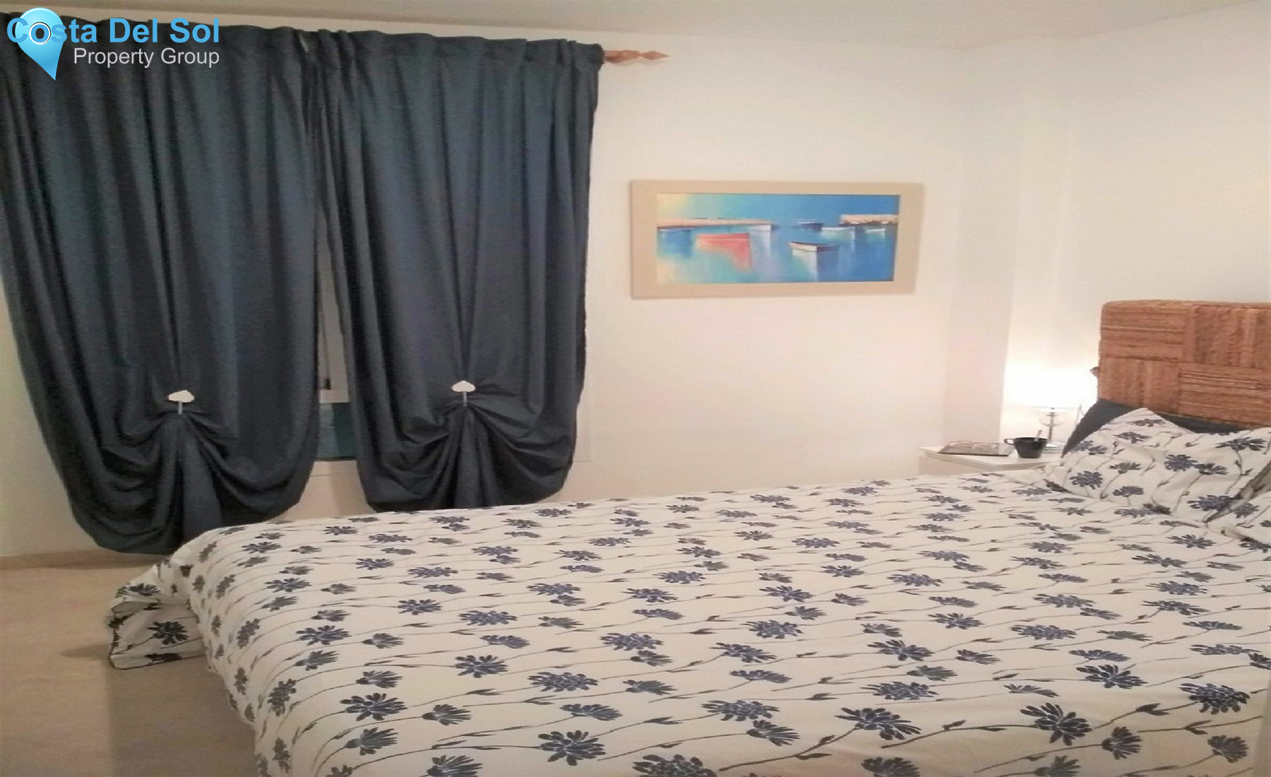 Top Floor Apartment in Casares-1398364