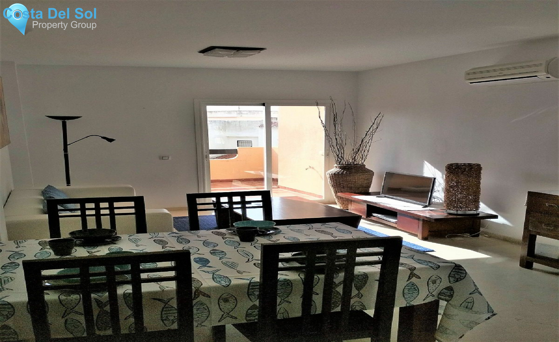 Top Floor Apartment in Casares-1398352