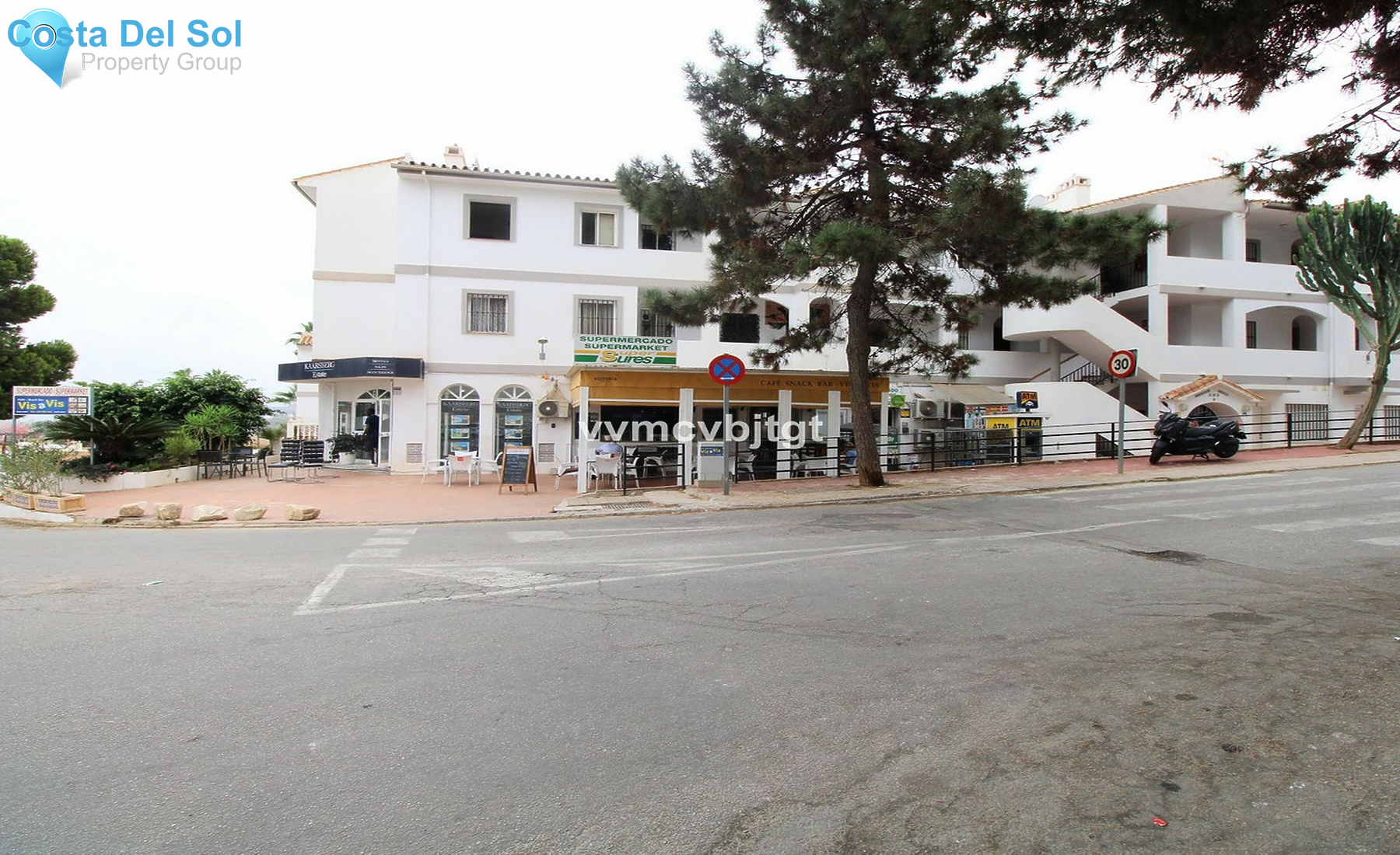 Top Floor Apartment in Cerros del Aguila-1451445
