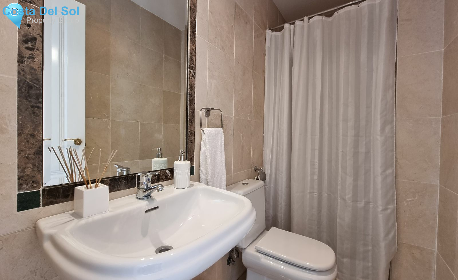 Top Floor Apartment in Costalita-1534177