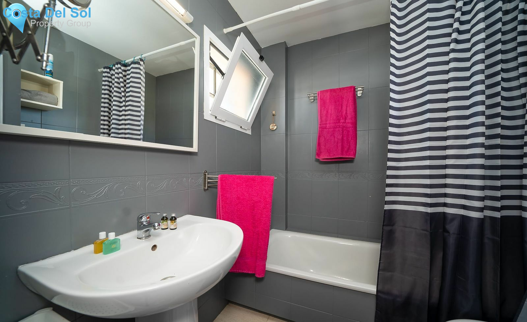 Top Floor Apartment in El Faro-1518070