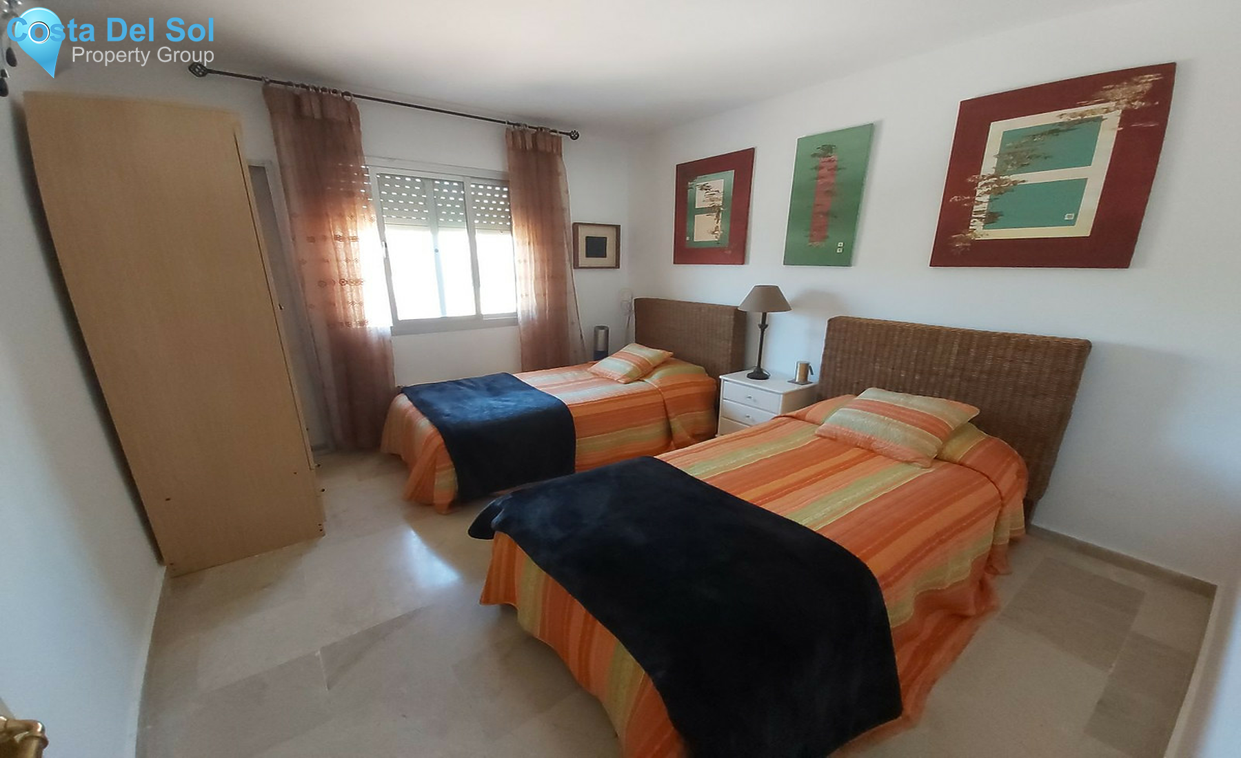 Top Floor Apartment in El Paraiso-1306675
