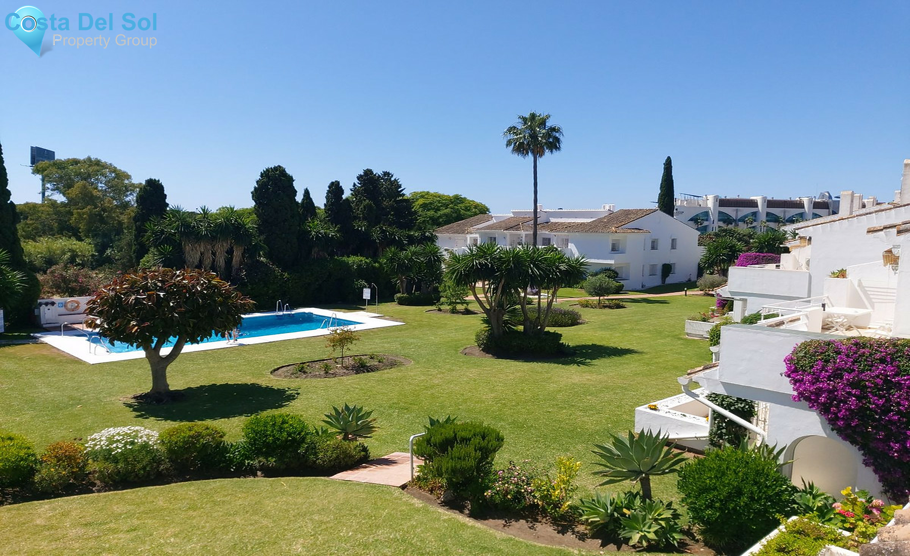 Top Floor Apartment in El Paraiso-1306678