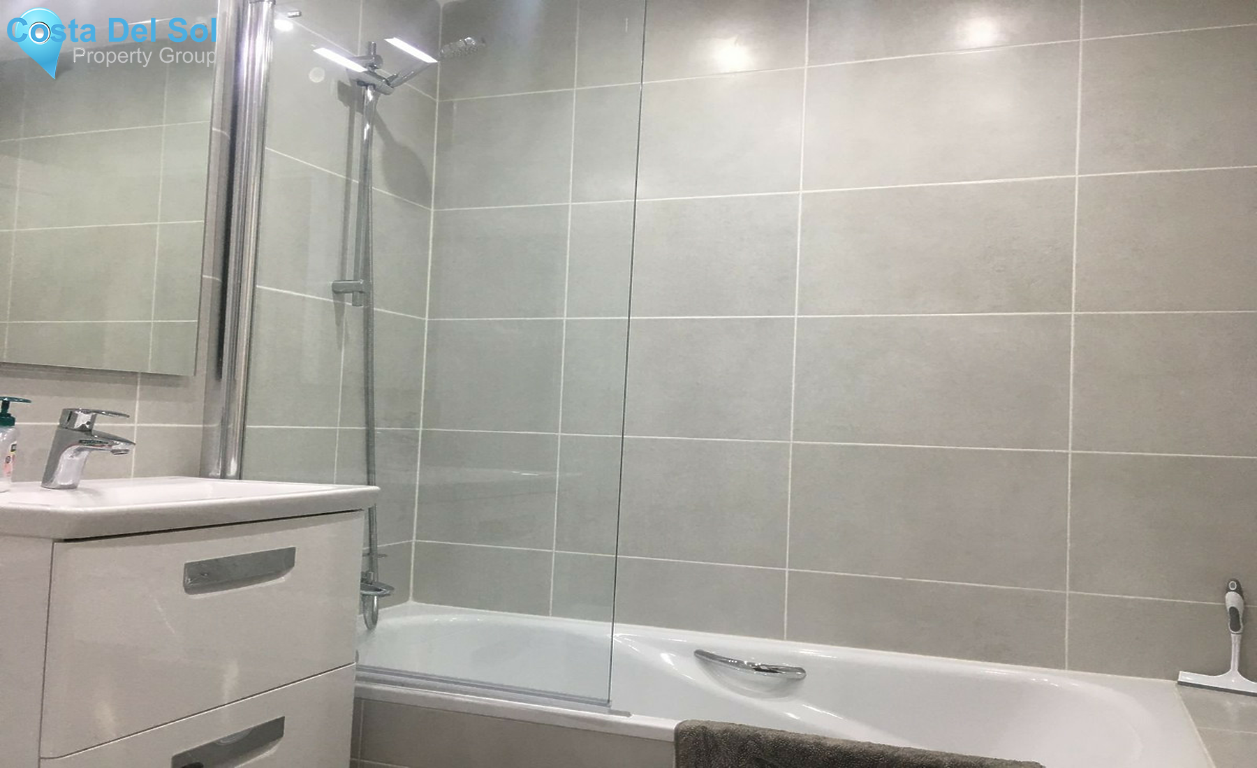 Top Floor Apartment in El Paraiso-1357208