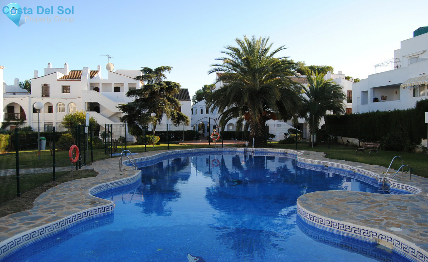 Top Floor Apartment in El Paraiso-1406855