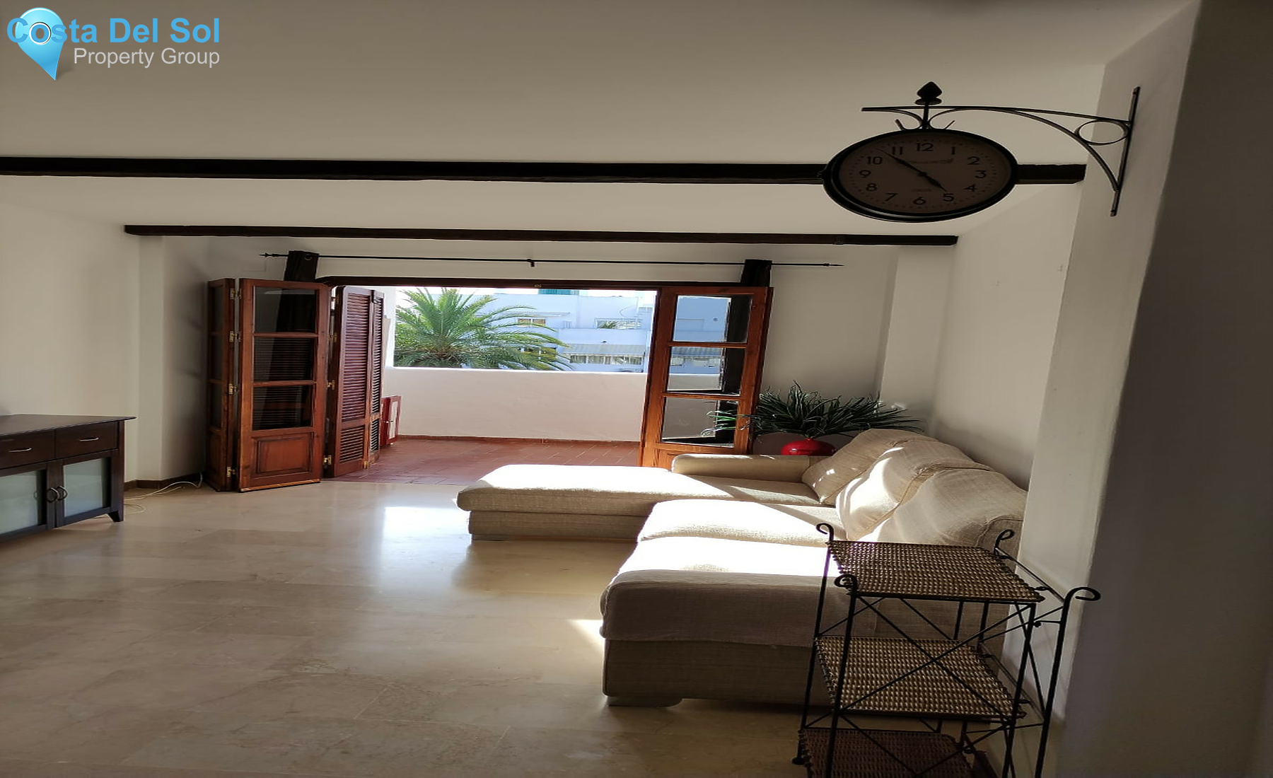 Top Floor Apartment in El Paraiso-1406870