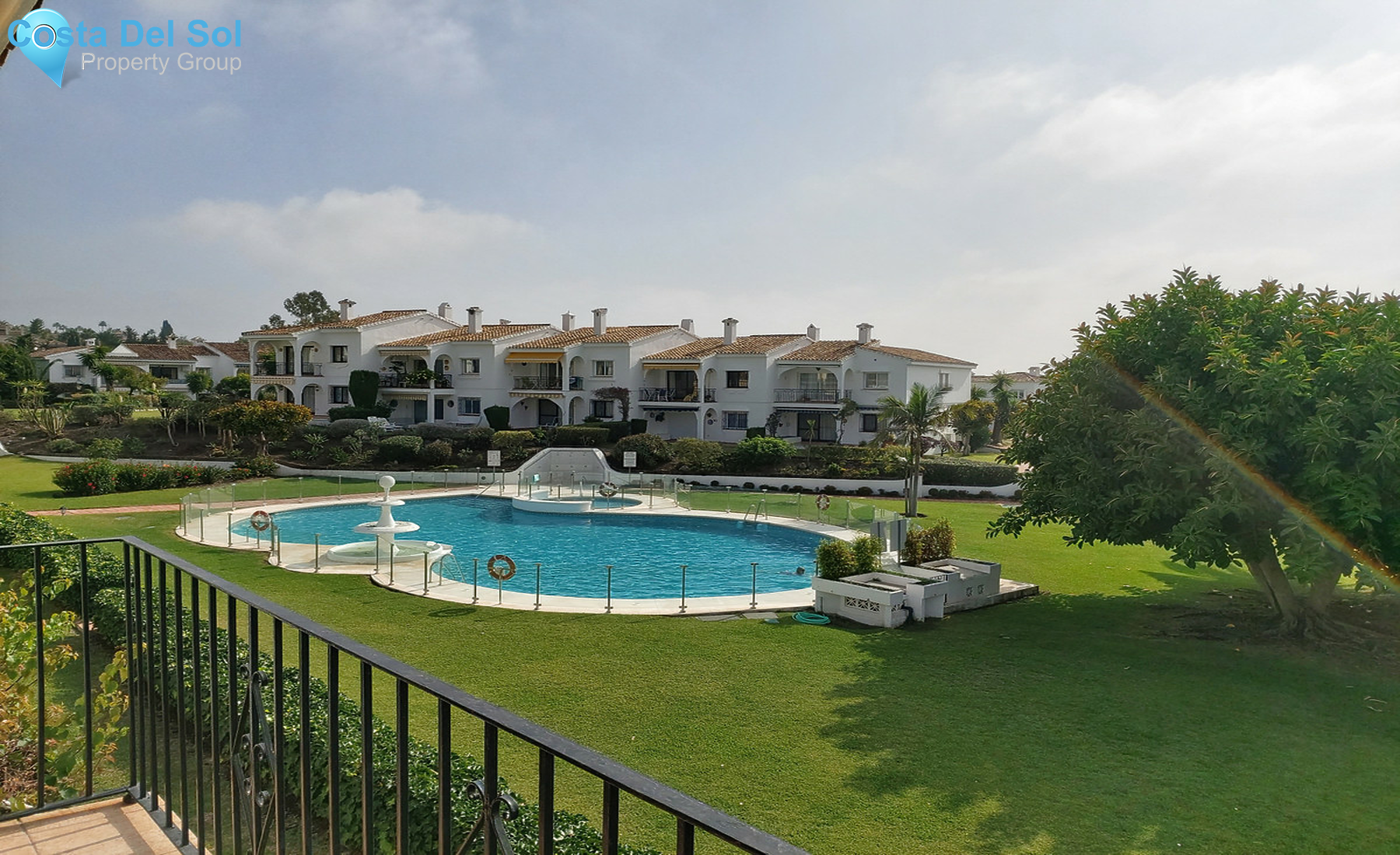 Top Floor Apartment in El Paraiso-702835