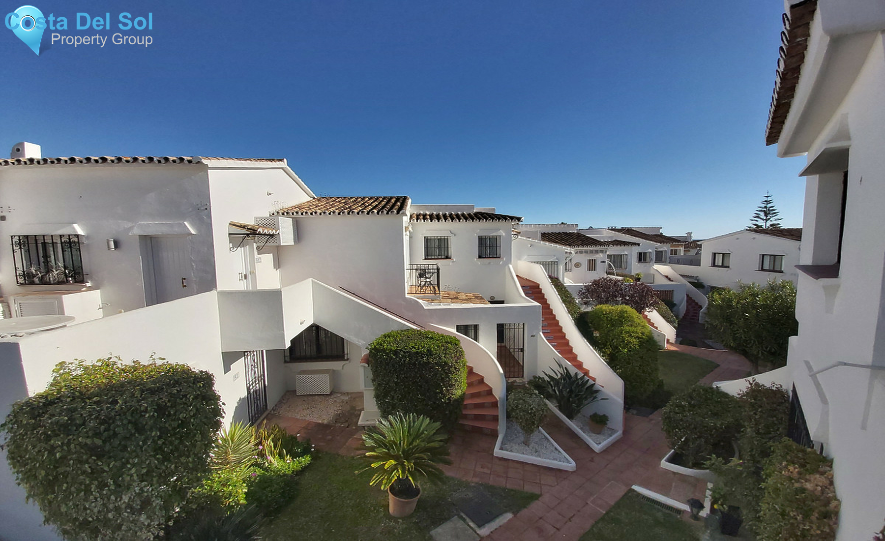 Top Floor Apartment in El Paraiso-702831