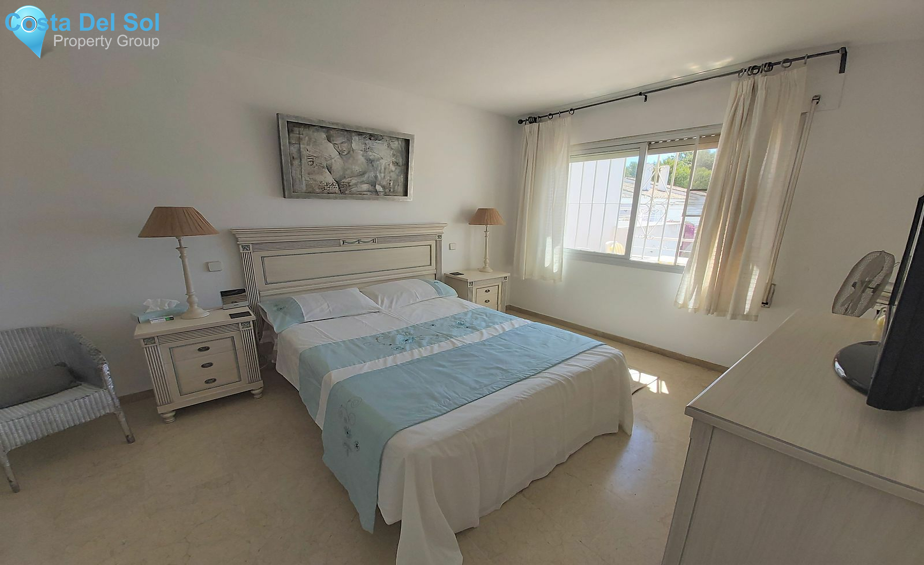 Top Floor Apartment in El Paraiso-1134653