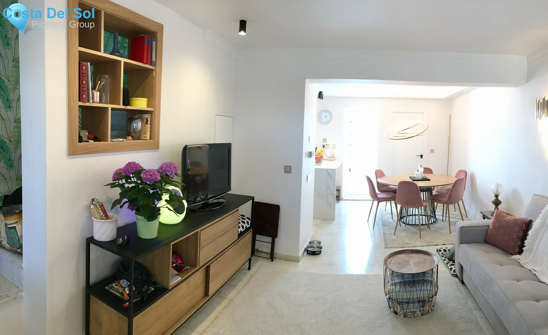 Top Floor Apartment in El Paraiso