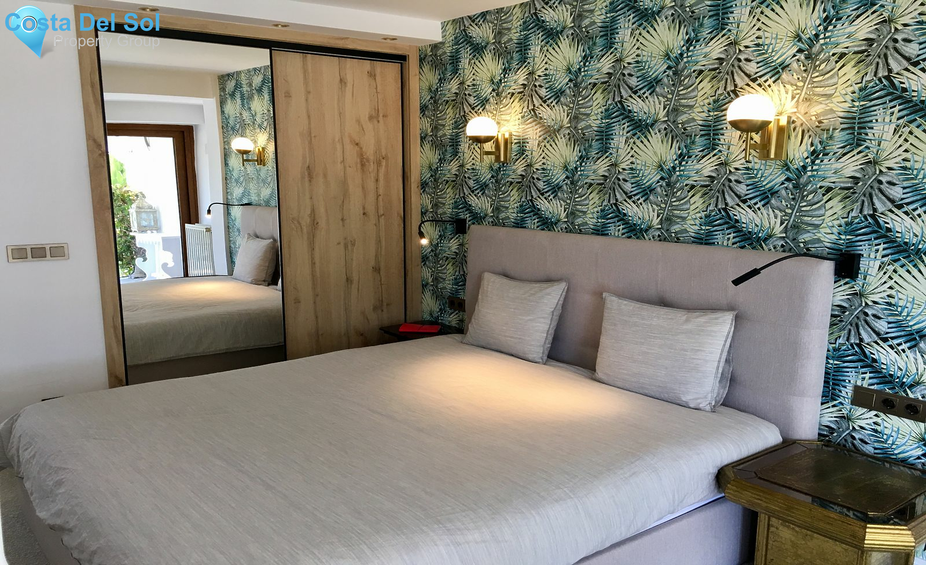 Top Floor Apartment in El Paraiso-1157539