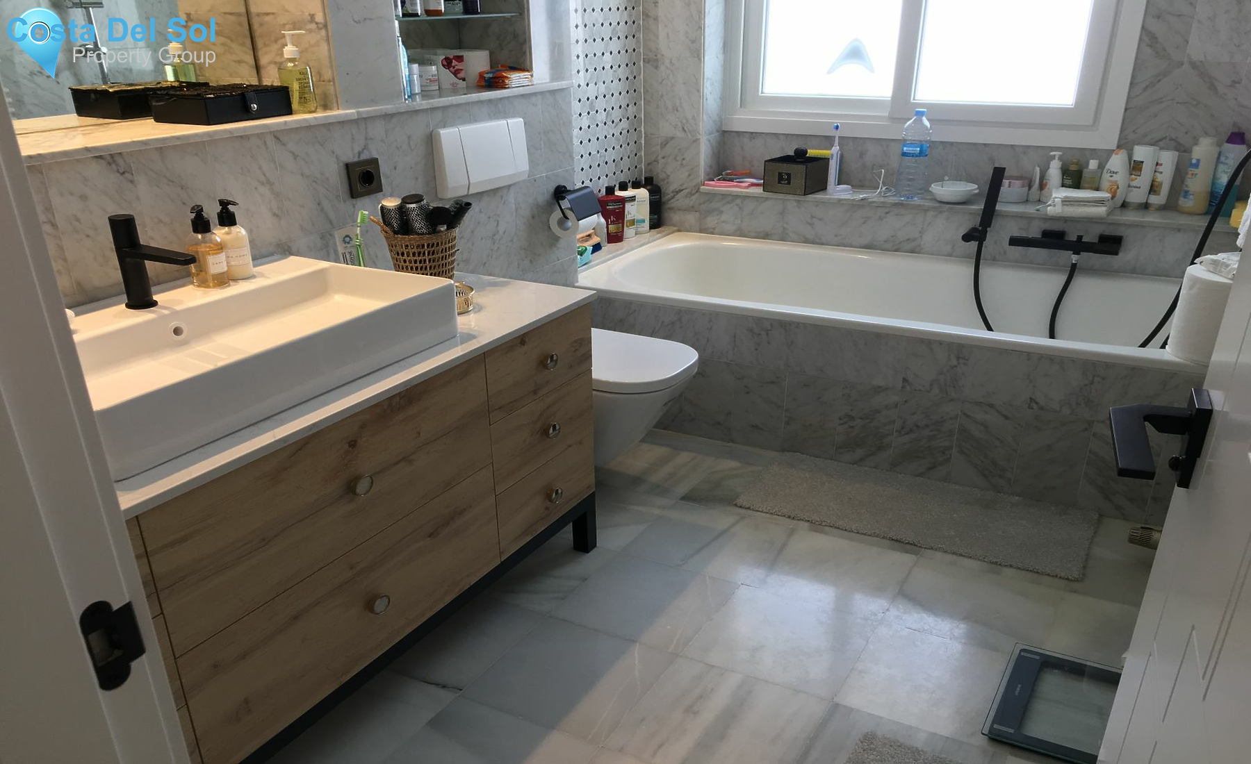 Top Floor Apartment in El Paraiso-1157556