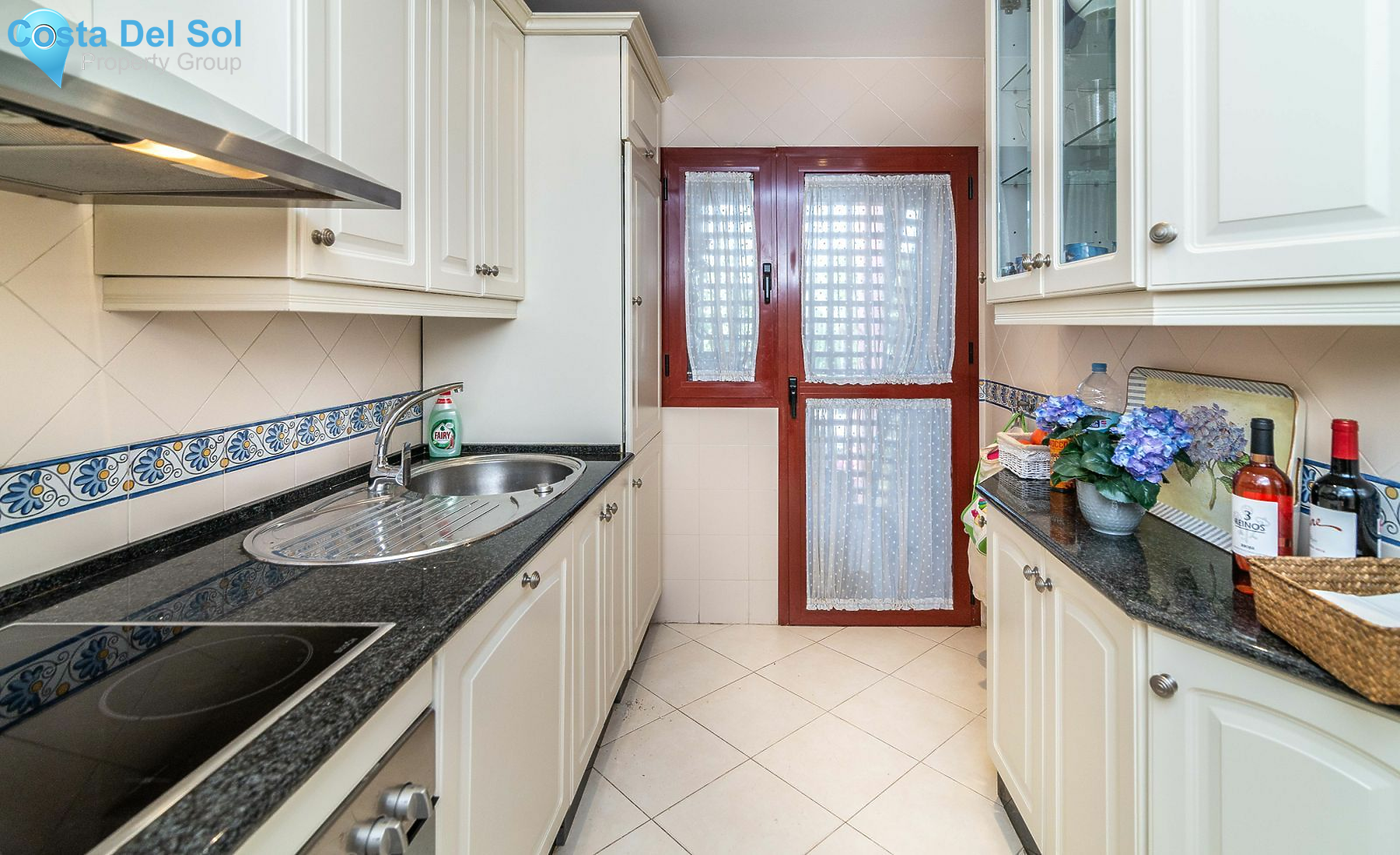 Top Floor Apartment in Elviria-1178944