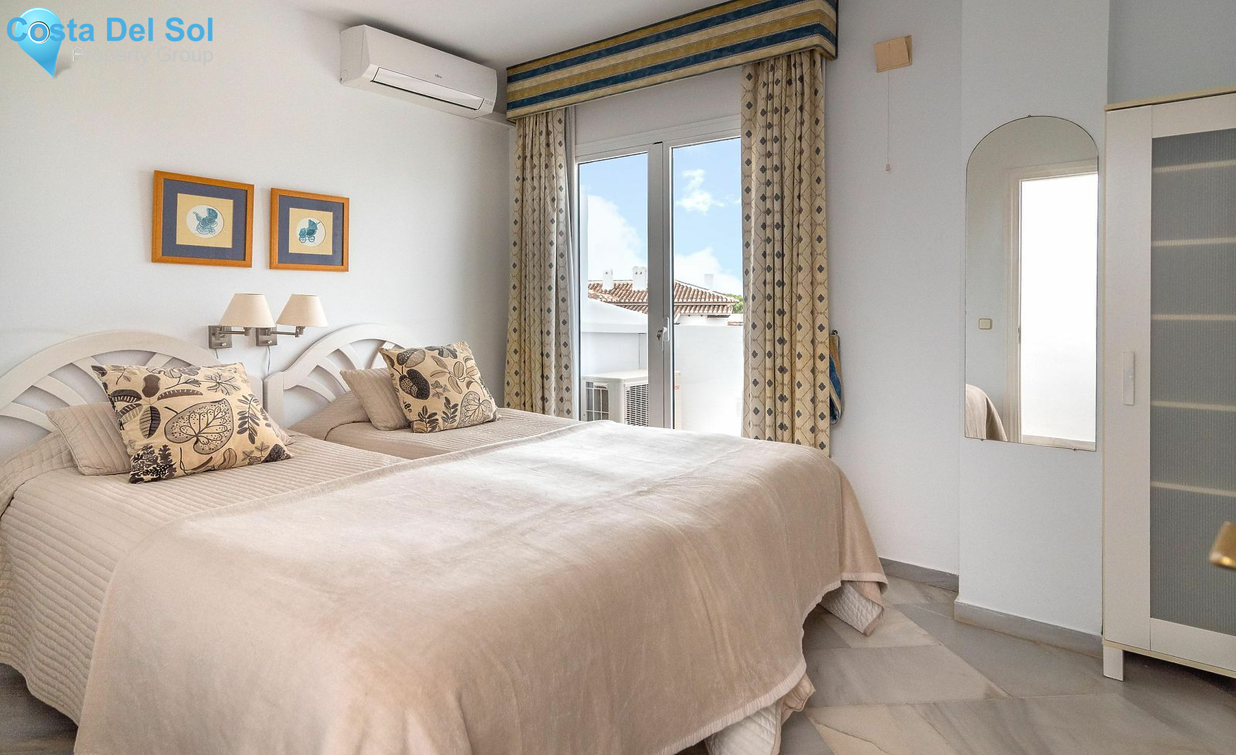 Top Floor Apartment in Elviria-1495478