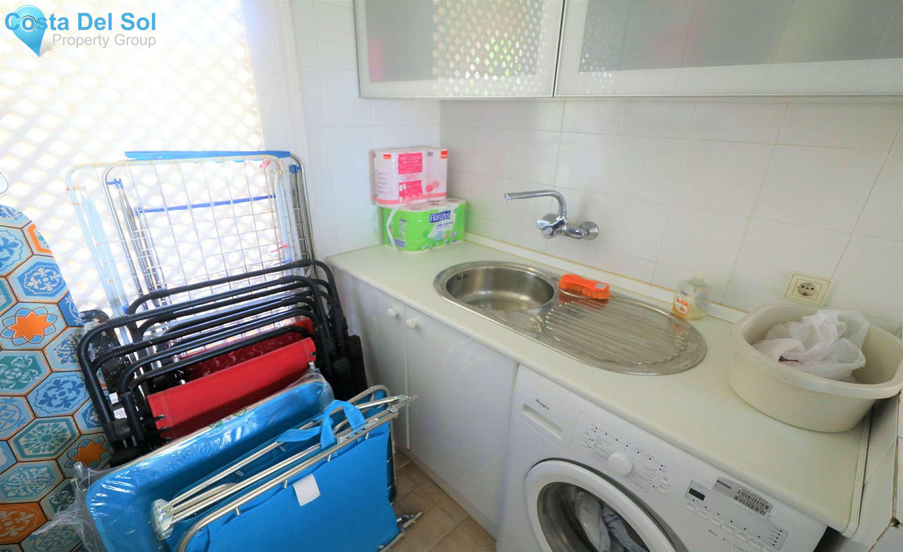 Top Floor Apartment in Estepona-1275589