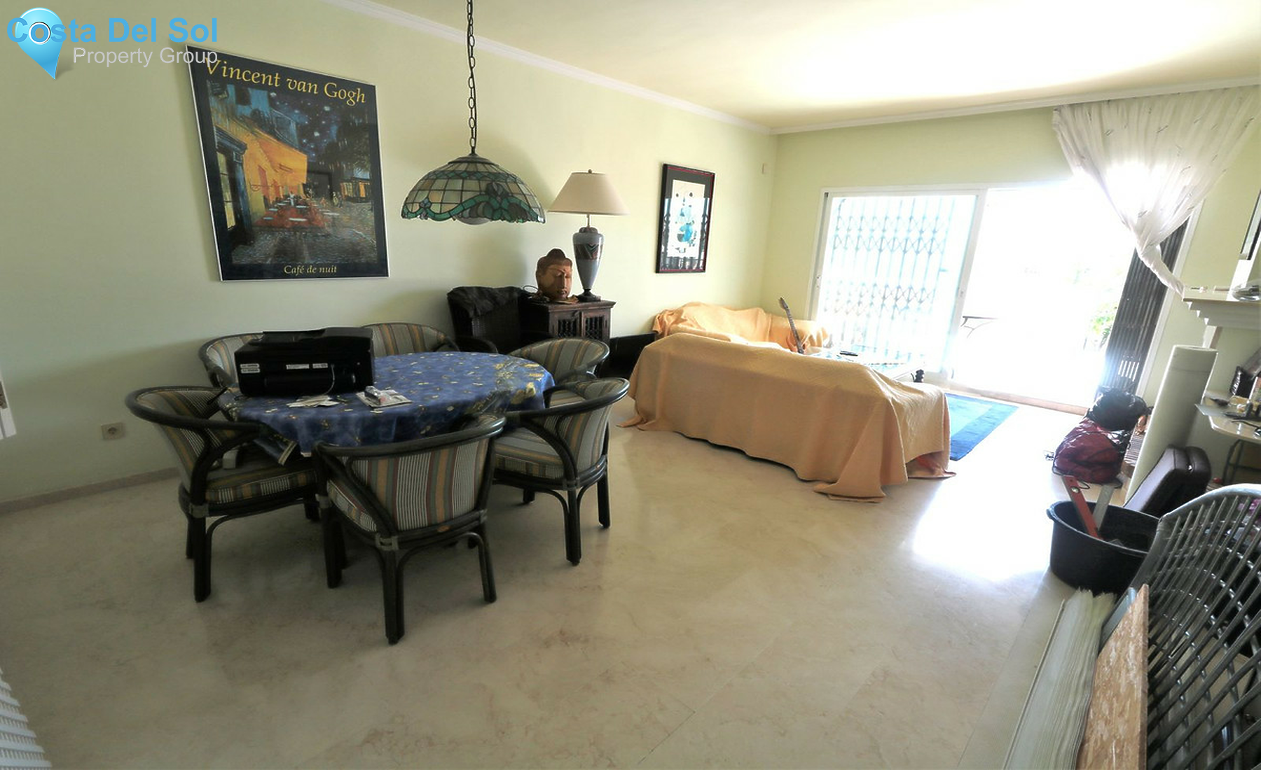 Top Floor Apartment in Estepona-1275574