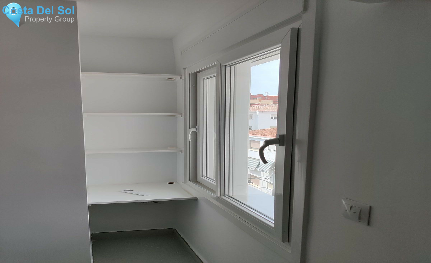 Top Floor Apartment in Estepona-1276359