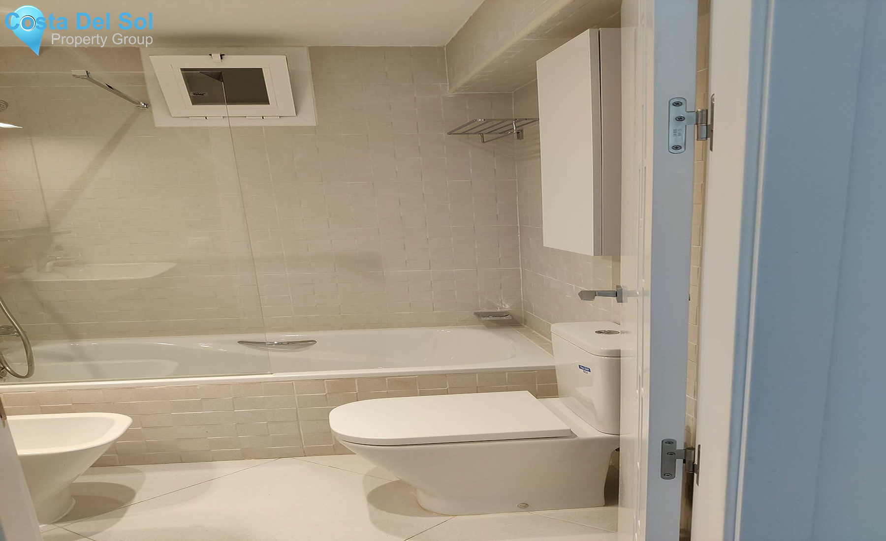 Top Floor Apartment in Estepona-1276353