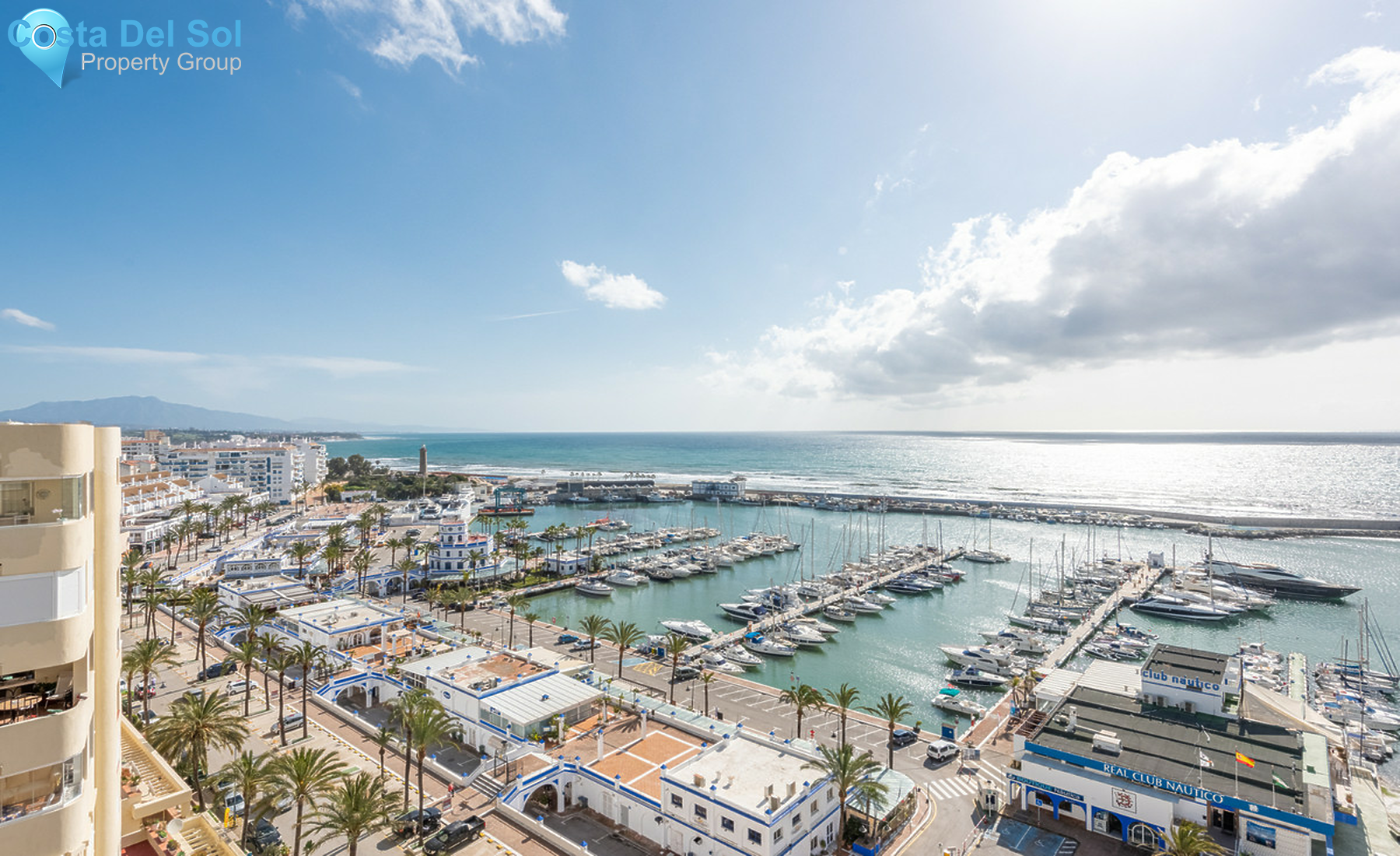 Top Floor Apartment in Estepona-1283553